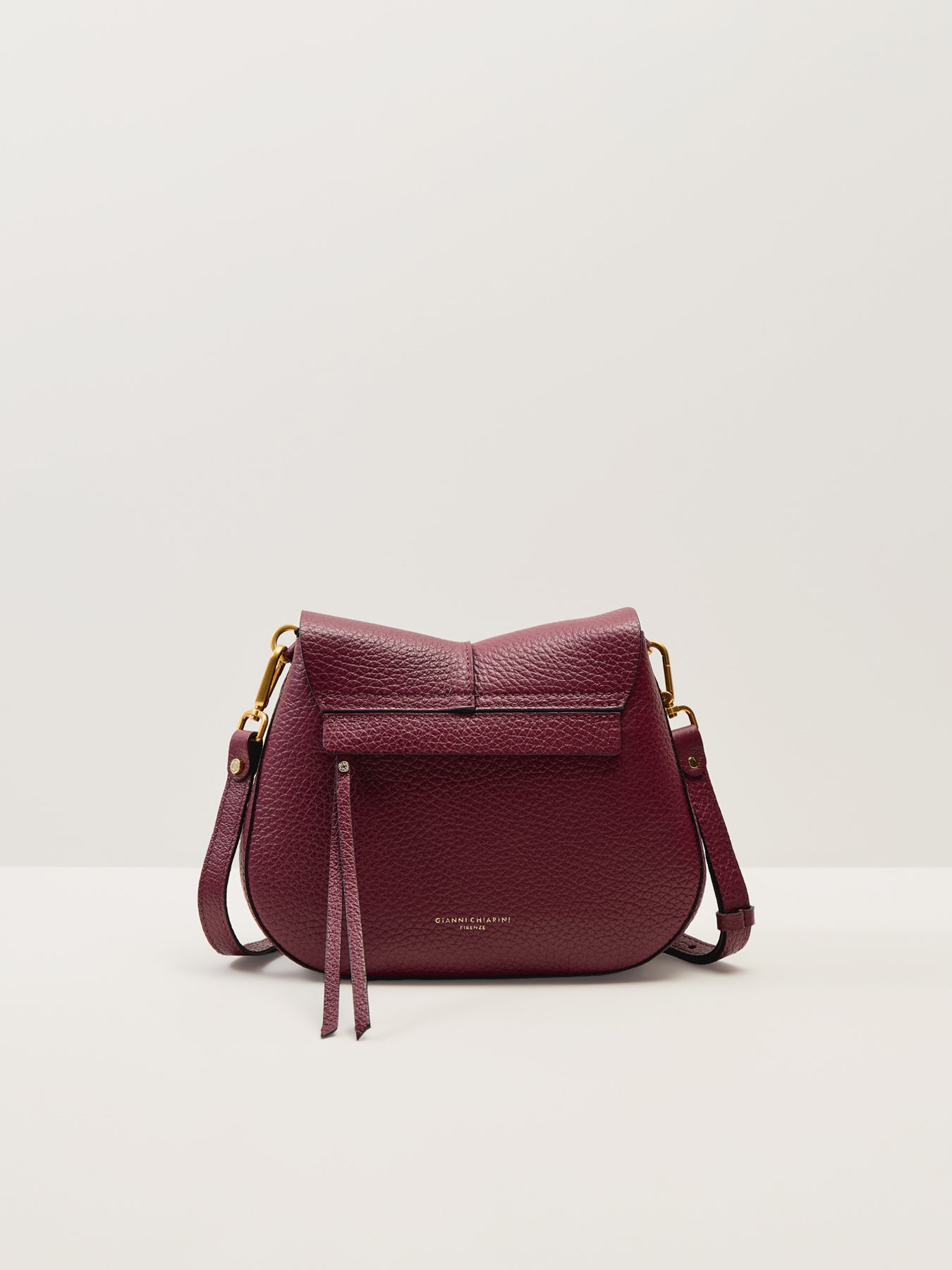 New Helena Round Crossbody Wine