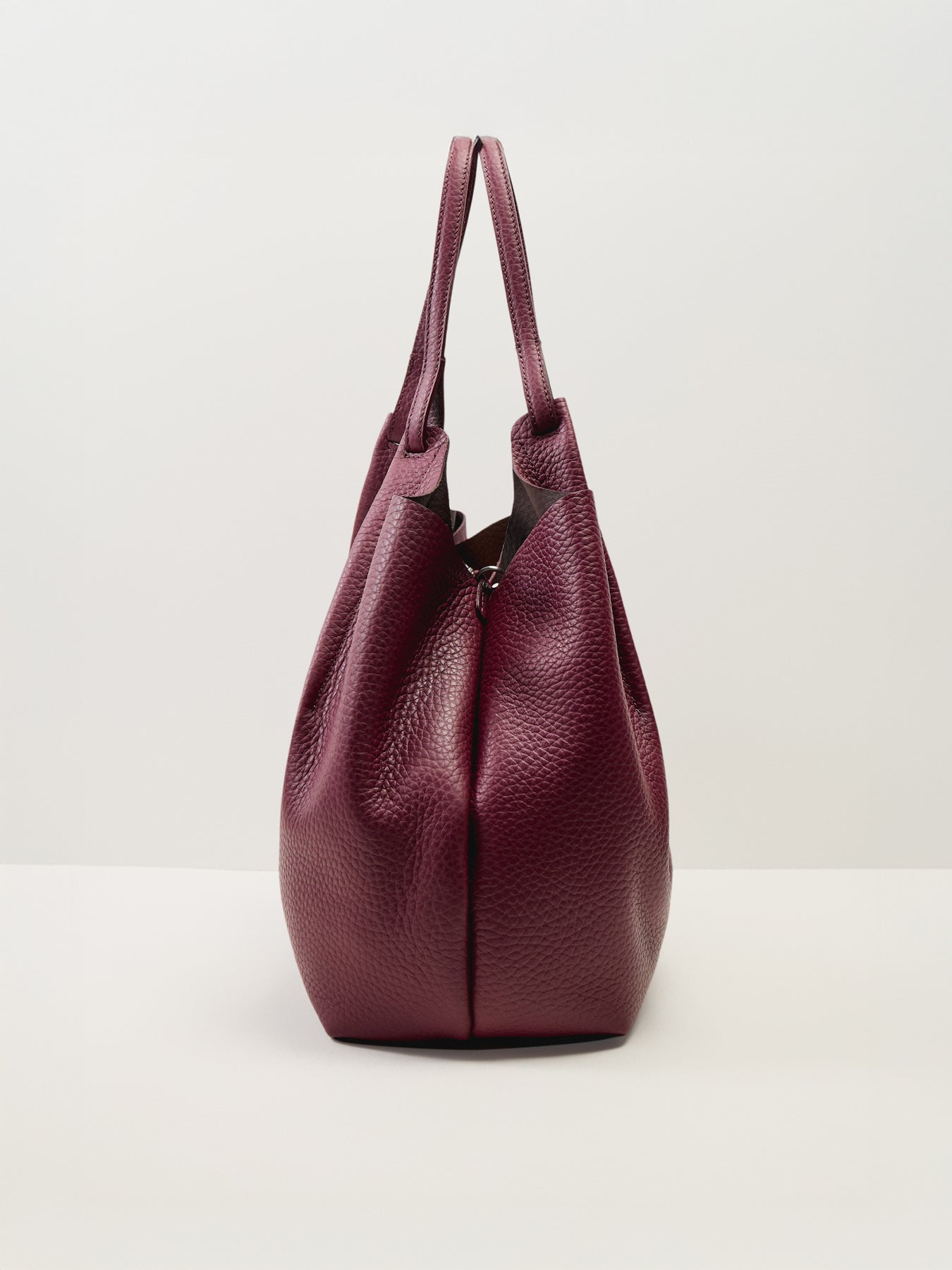 Dua Large Shoulder Leather Tote Bag Berry Wine