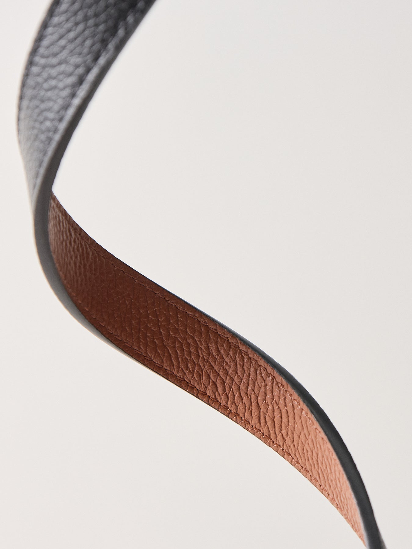 Reversible Skinny Leather Belt Black