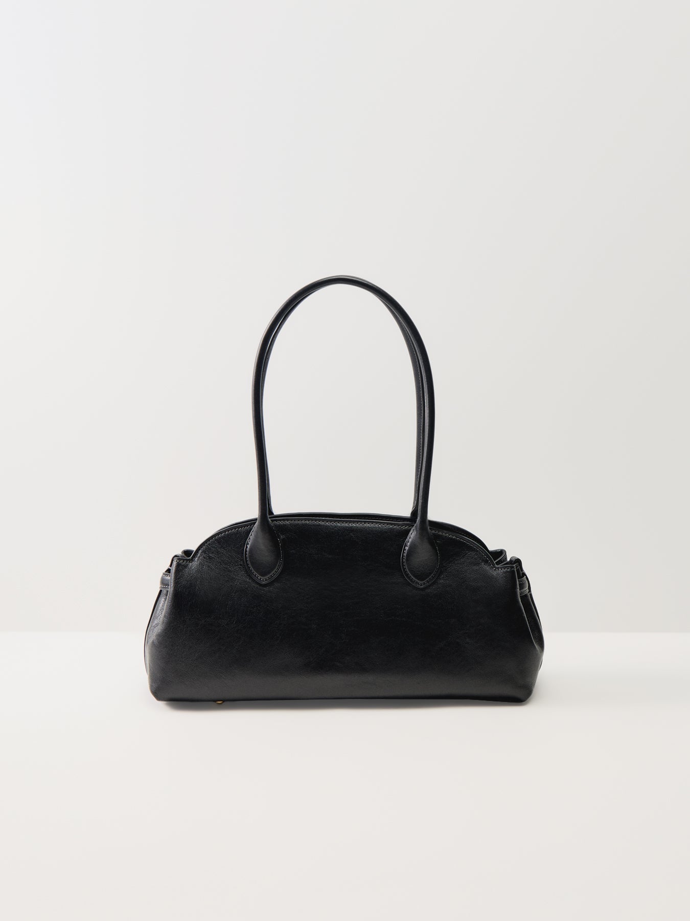 Glazed Leather Empire Carryall 34 Black