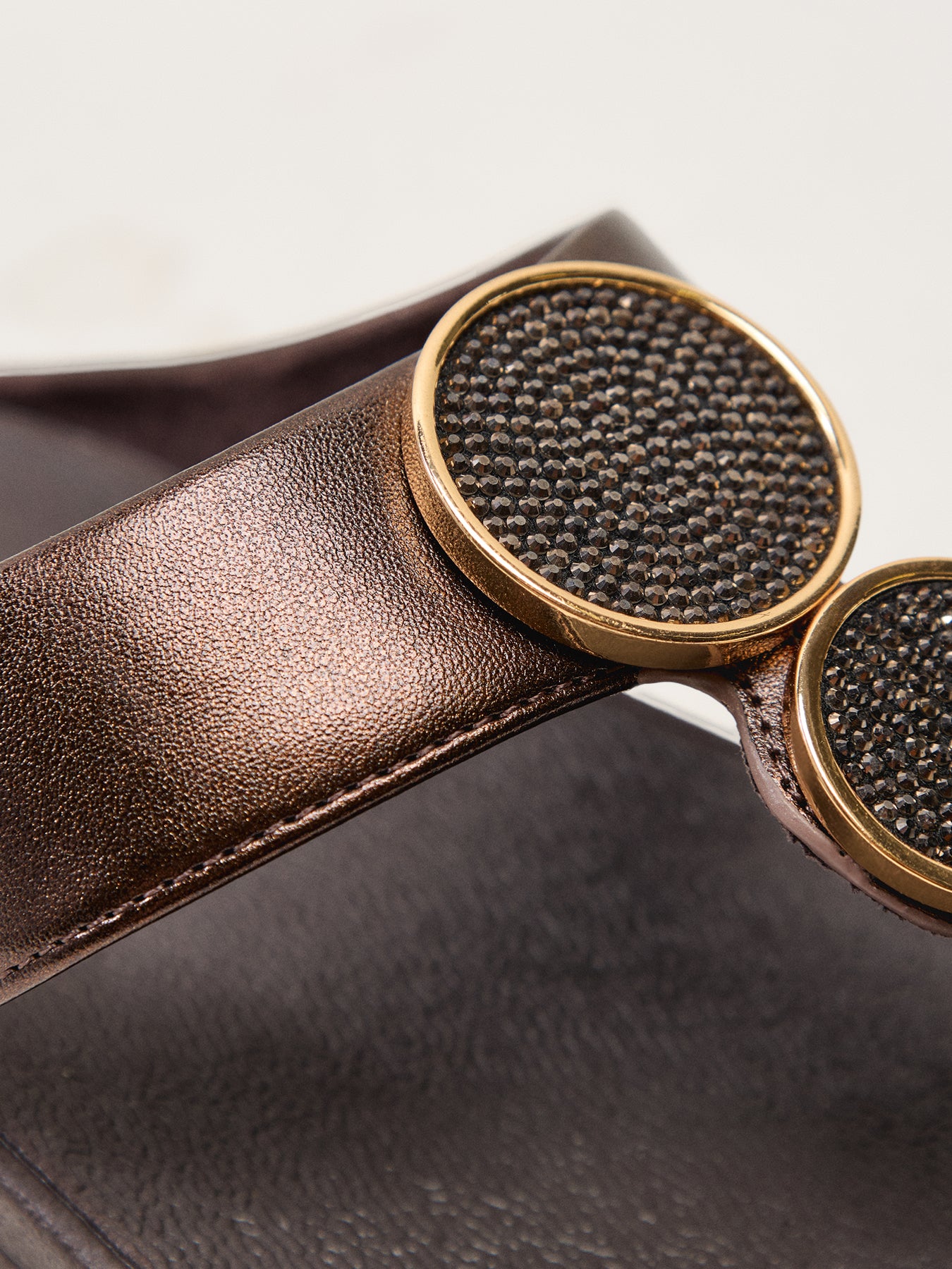 Halo Bead-Circle Metallic Toe-Post Sandals Metallic Chocolate Brown