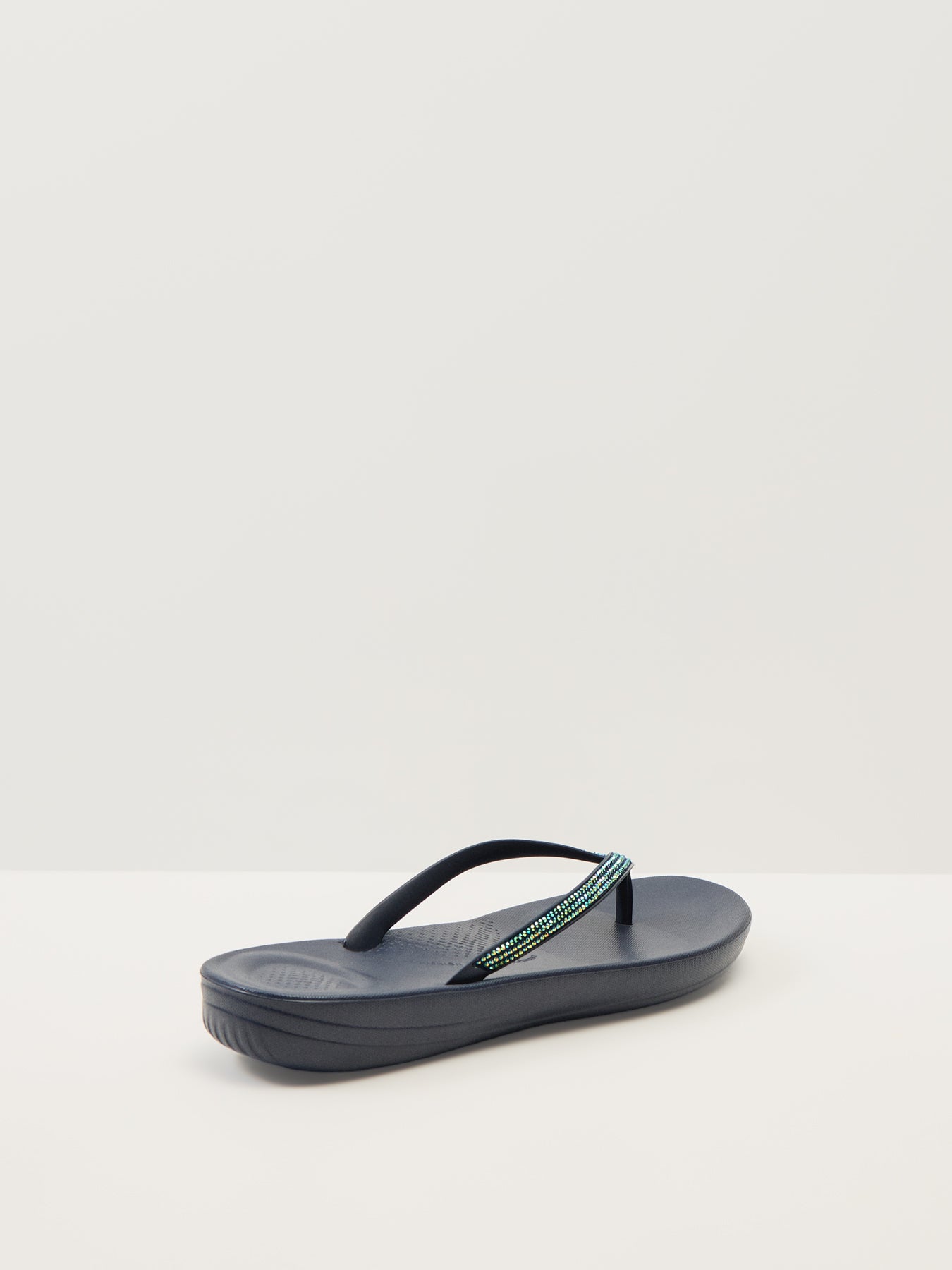 Iqushion Sparkle Slipper