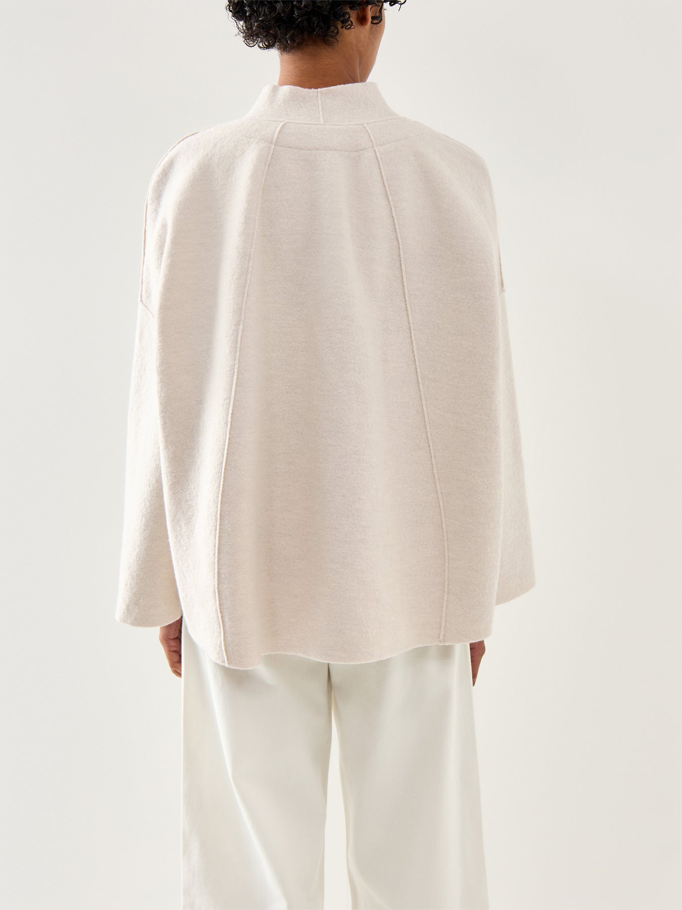 Jacket 520 Long Sleeves Cream