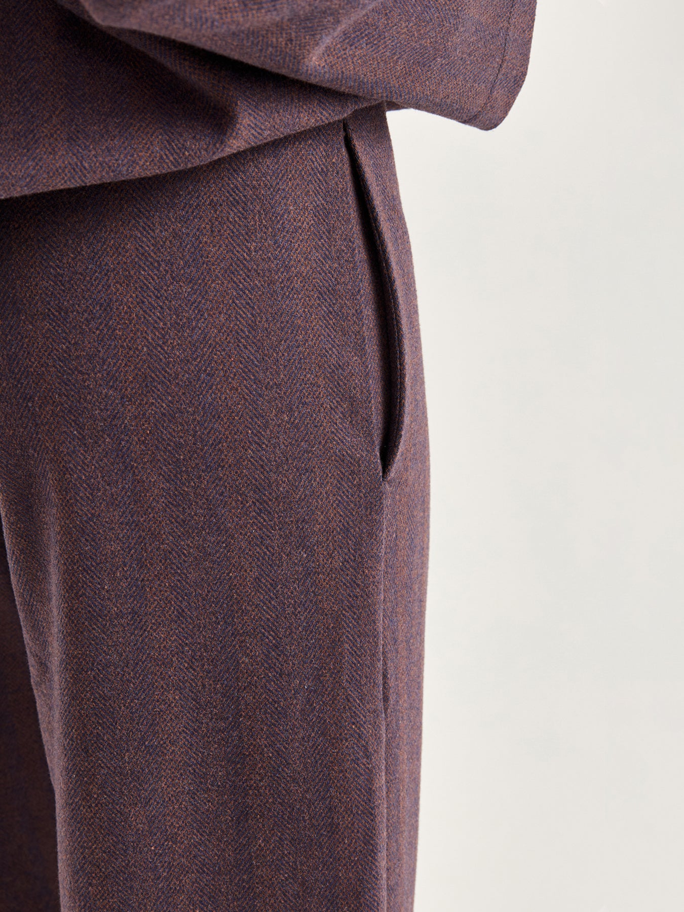 Hose 536 Cotton Trouser Red