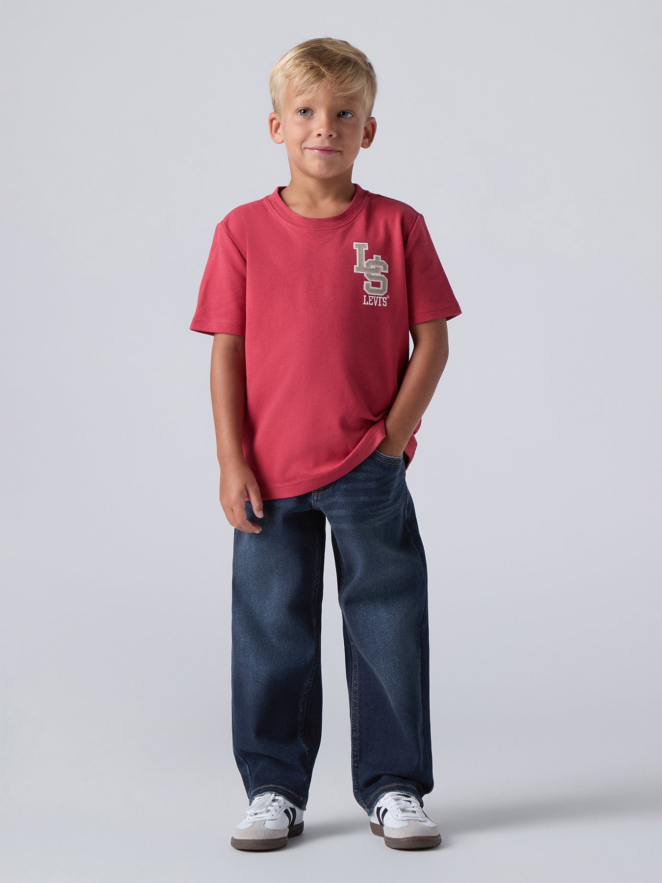 Stay Loose Taper Jeans