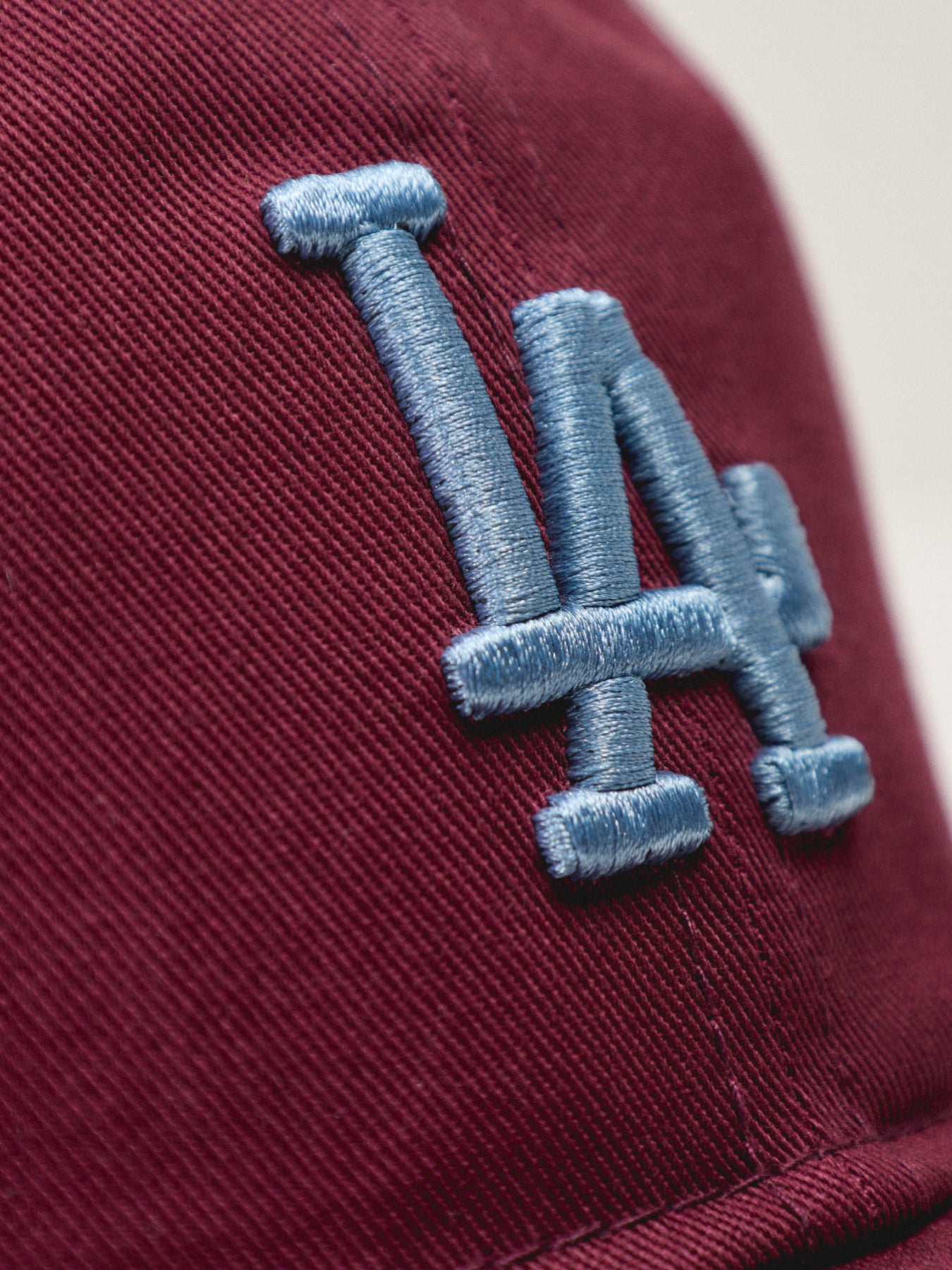 New Era Essentials Cap In Burgundy