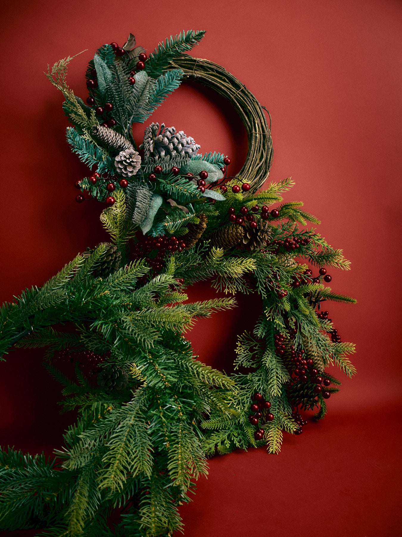 Grandis Pine Indoor and Outdoor Christmas Wreath 60cm