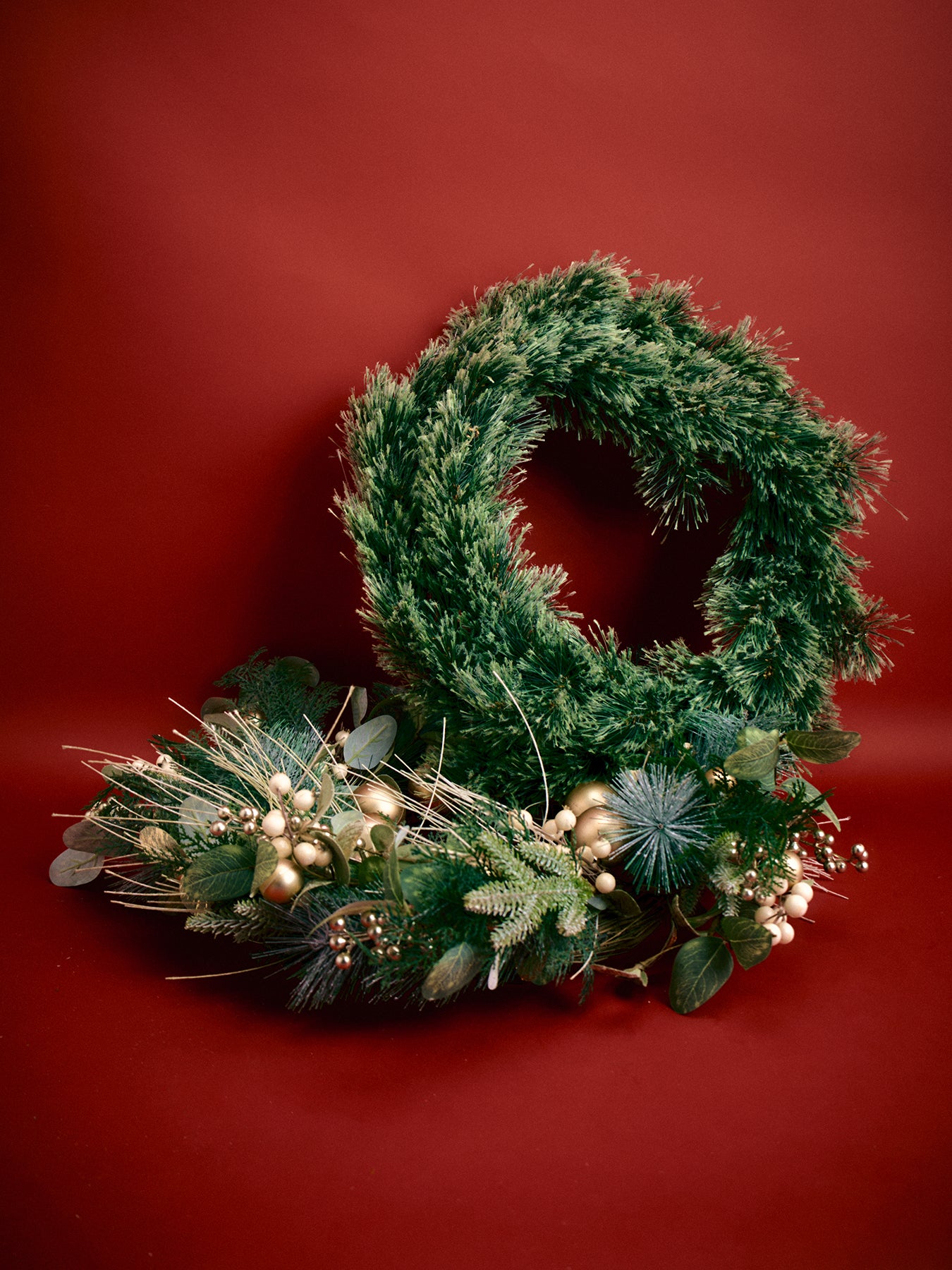 Cashmere Indoor Christmas Wreath