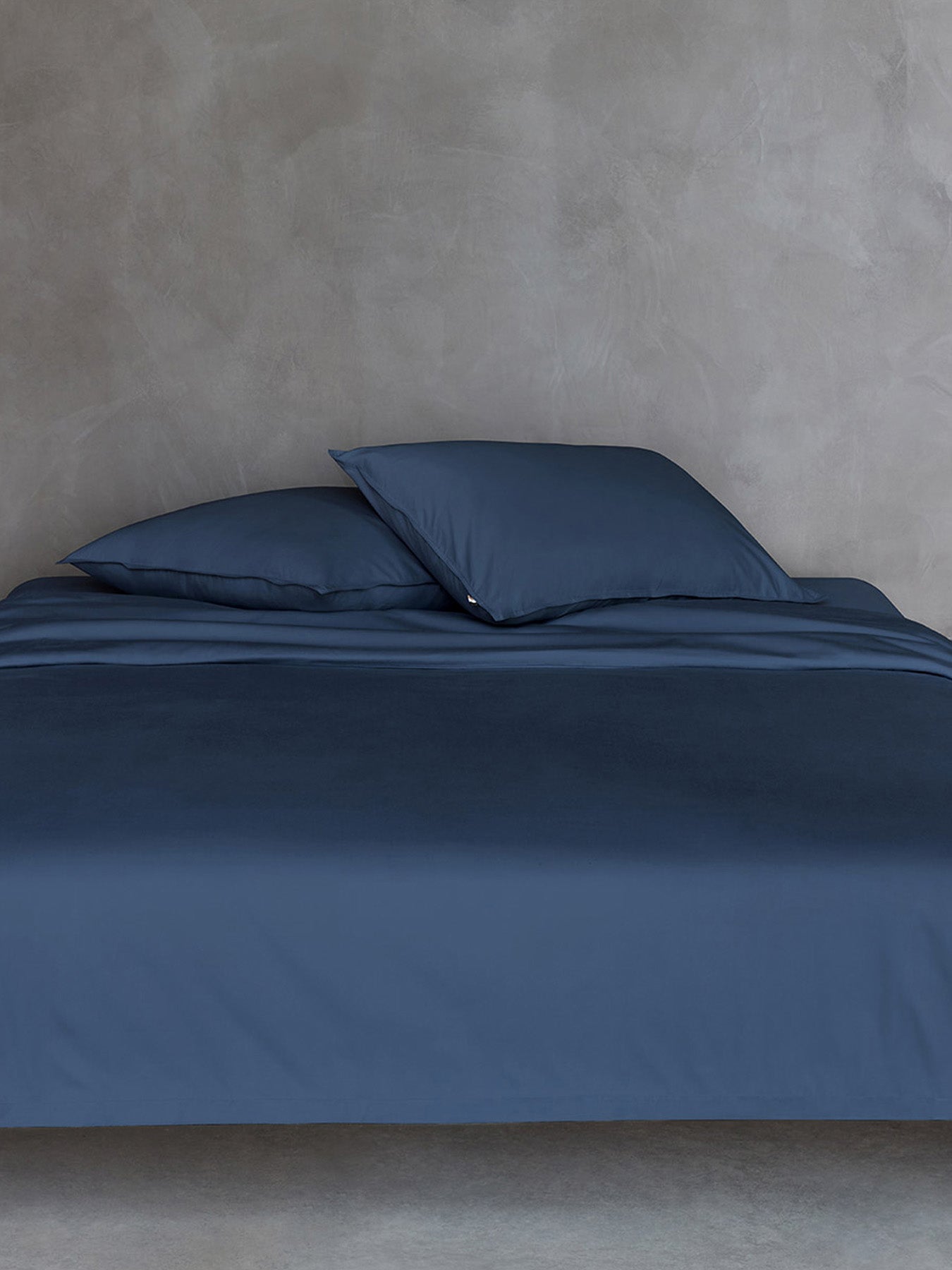 Be Boss Standard Pillowcase Abyss