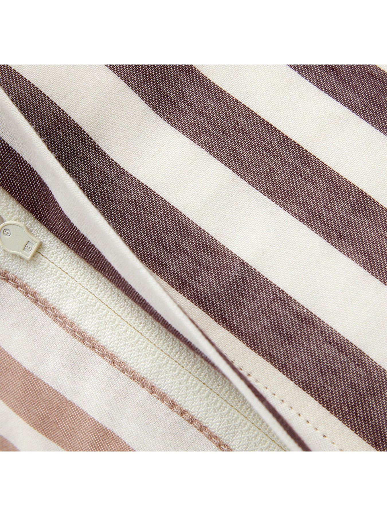 Fifty Fifty Square Pillowcase Truffe