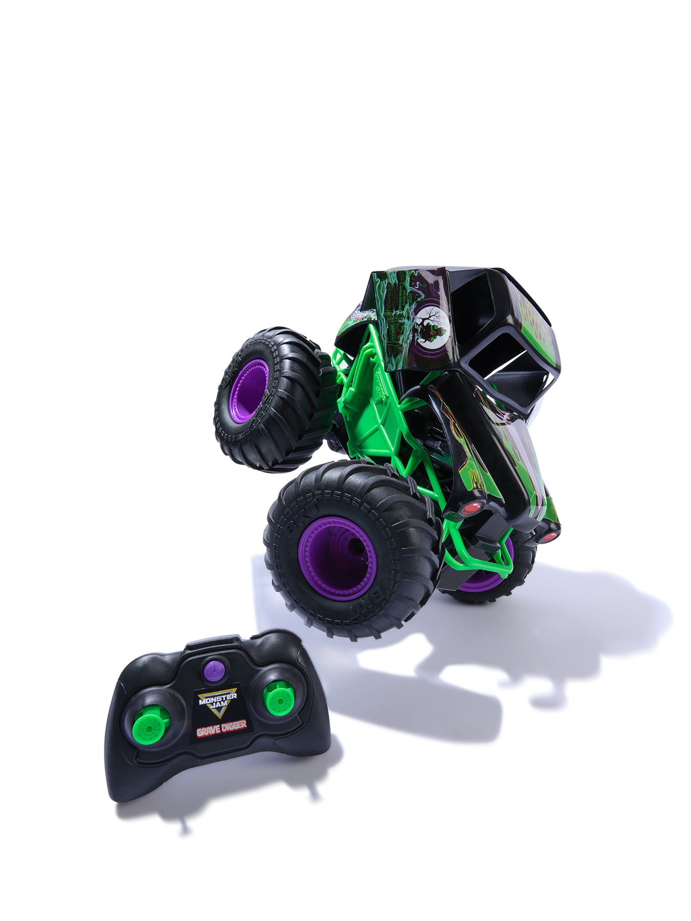 Smash And Bash Grave Digger