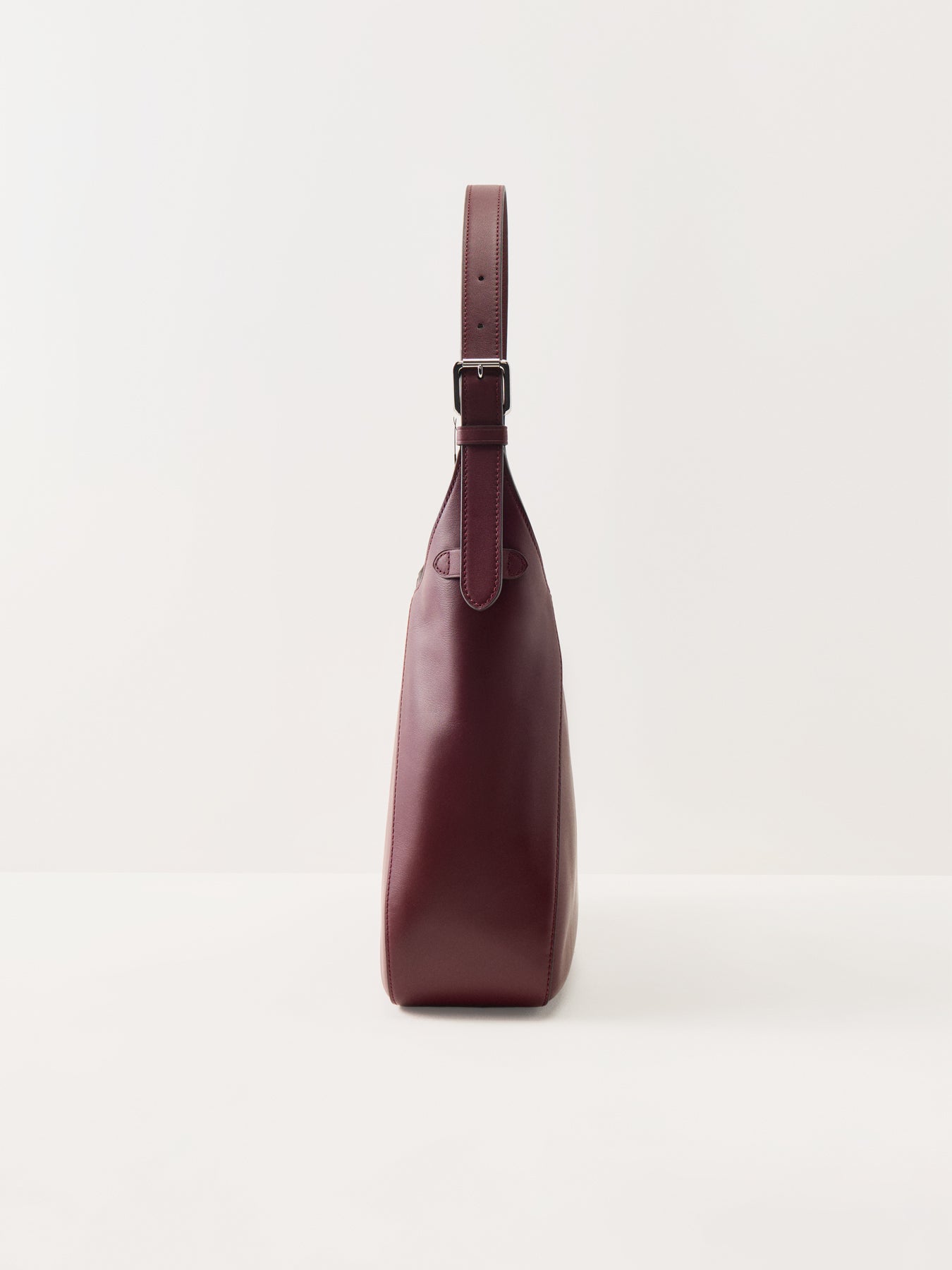 Tanner LG Shoulder Bag Burgundy