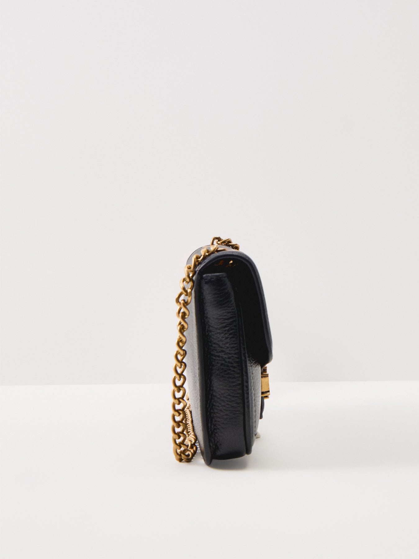 Bradley Large Leather Wallet On Chain Black