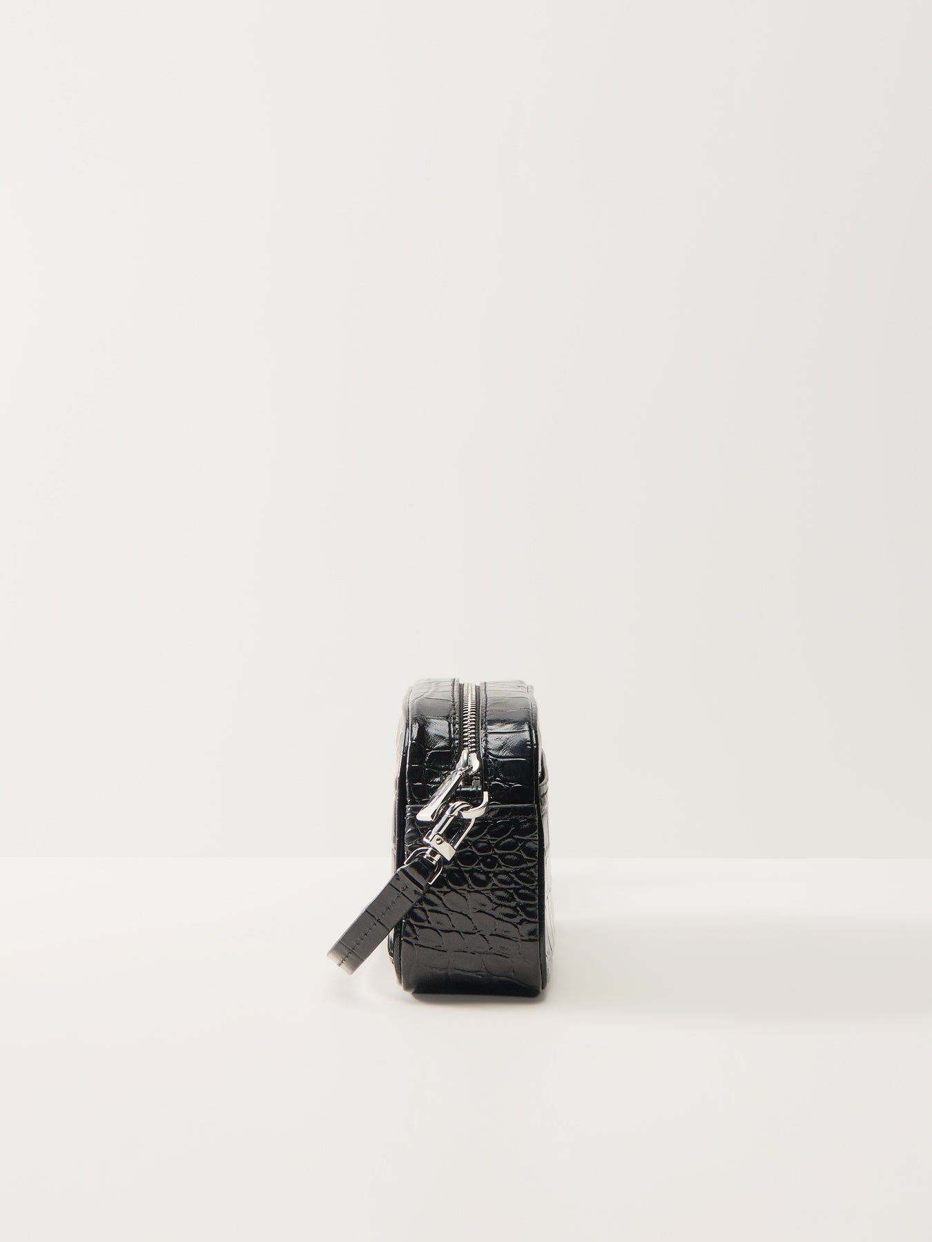 Jet Set Camera Crossbody Bag Black