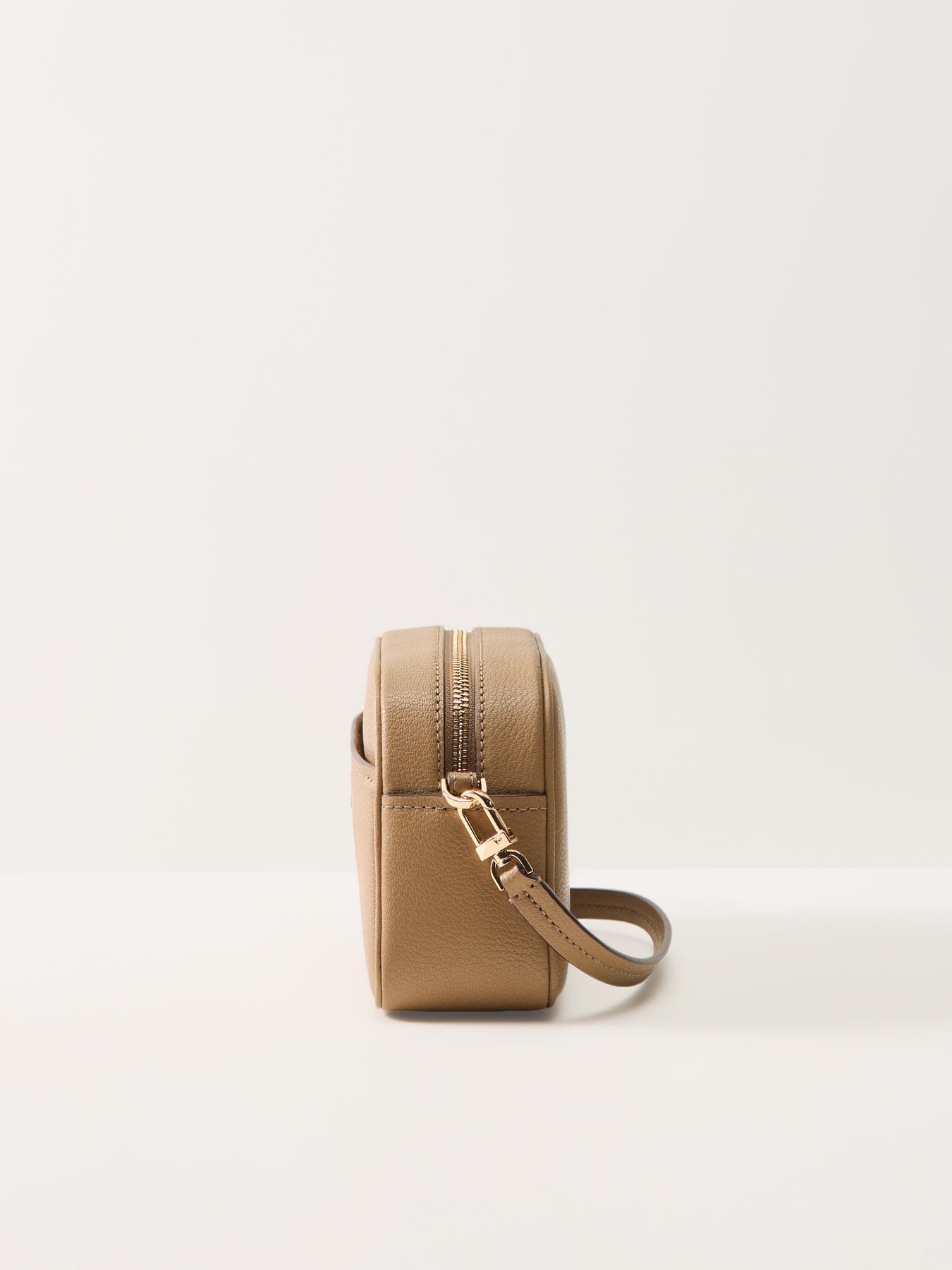 Michael Kors Jet Set Small Camera Crossbody Husk