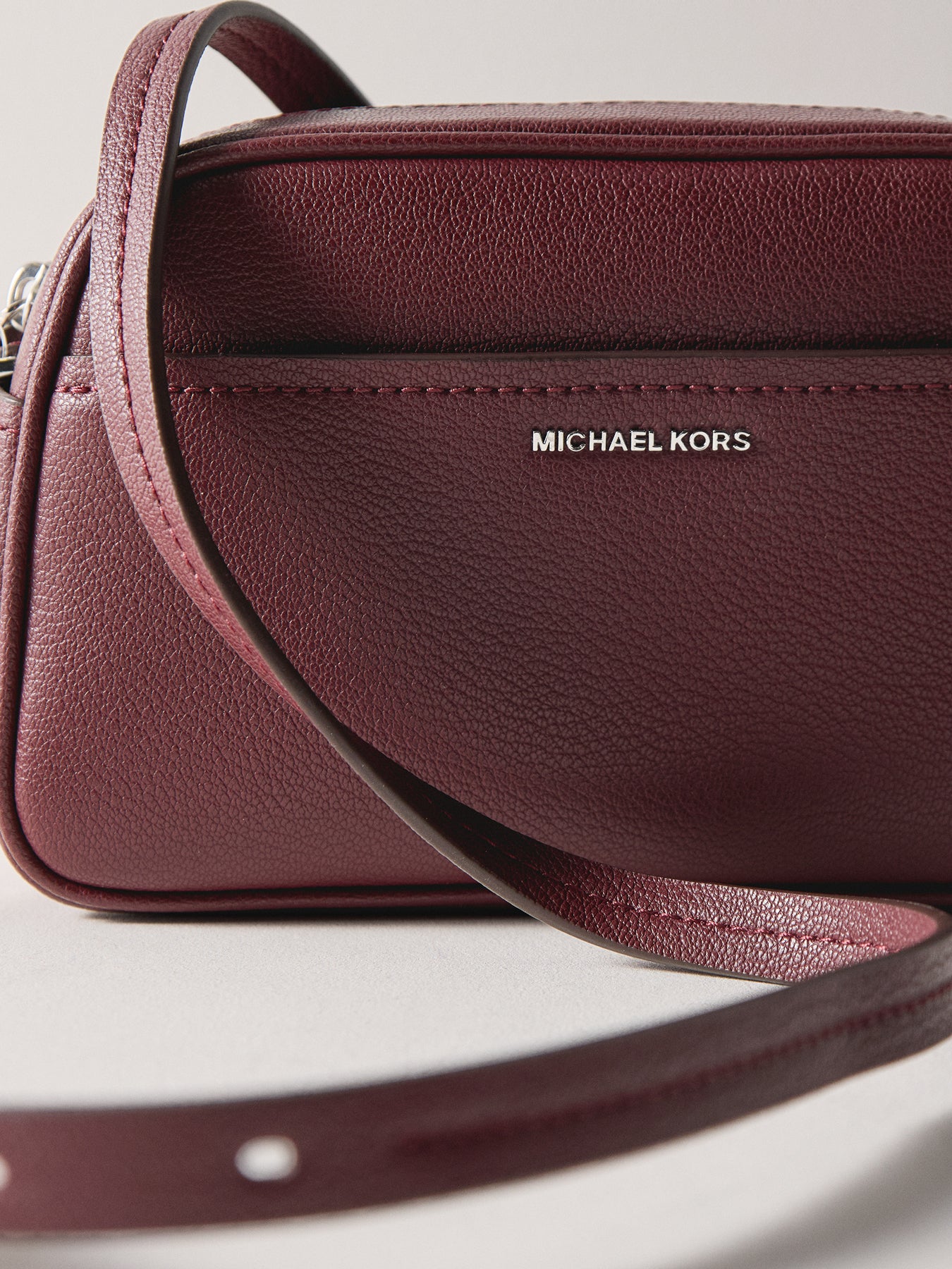 Jet Set Small Camera Crossbody Bag Oxblood