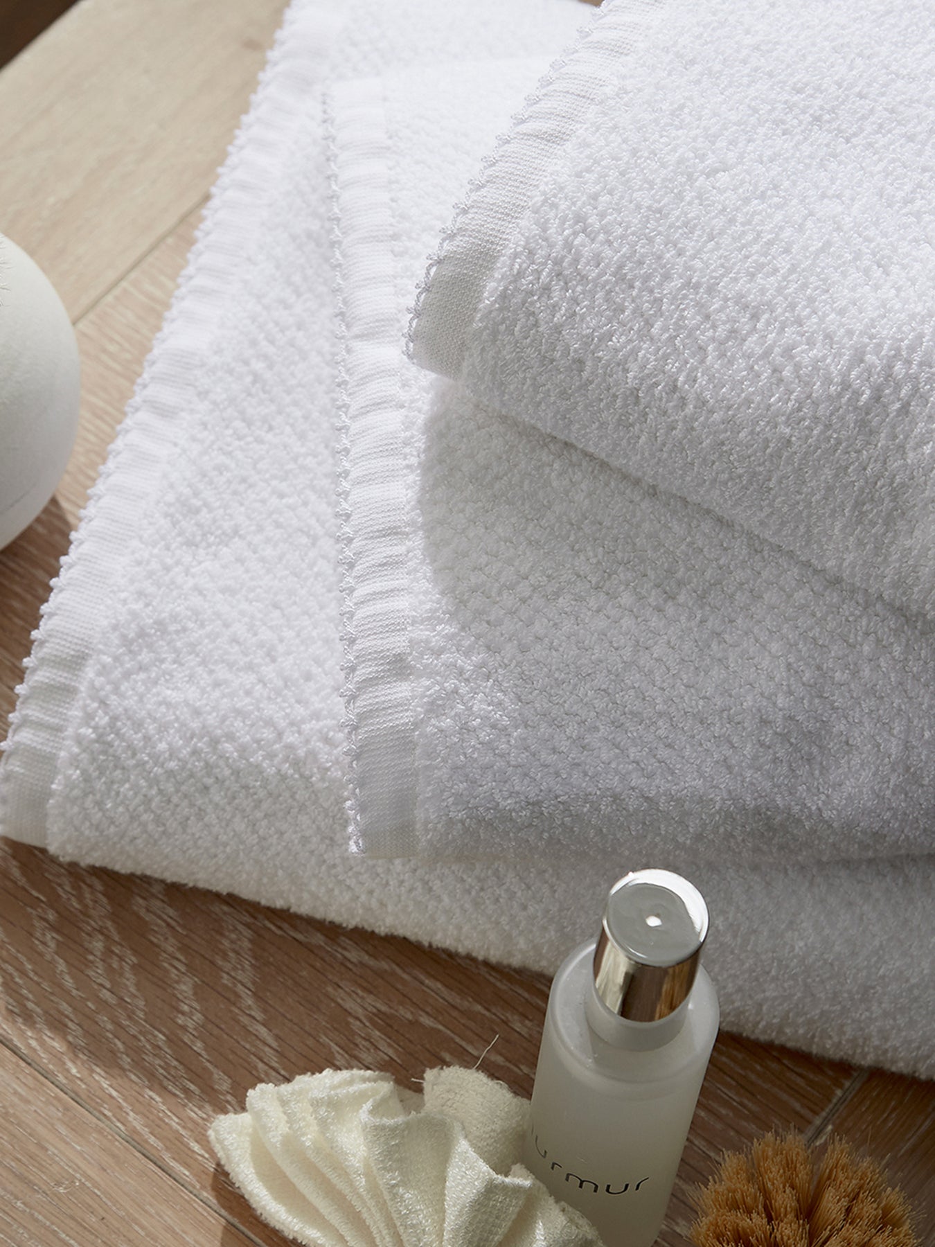 White Lune Sculpted Bath Towel