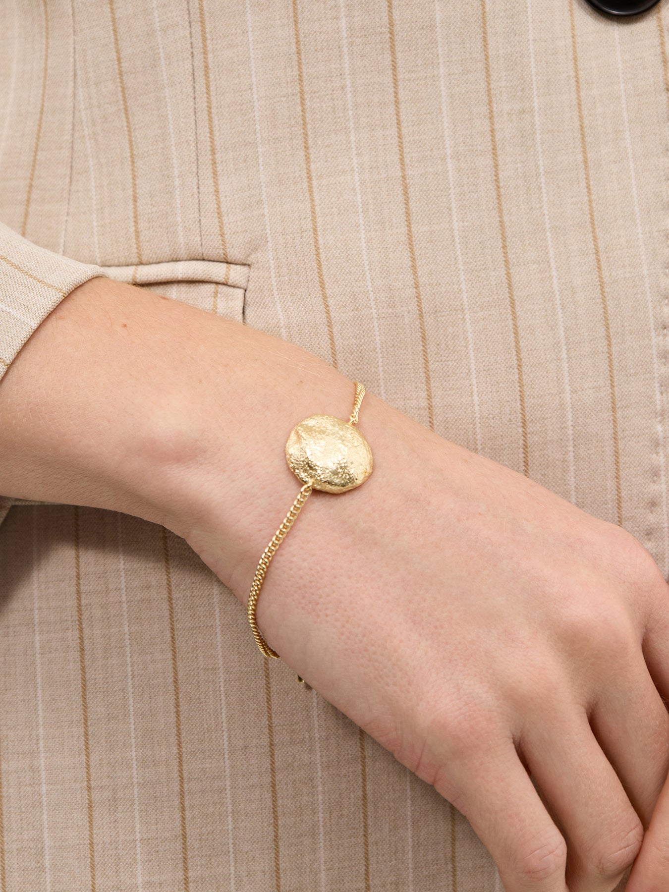 Halo Bracelet Gold