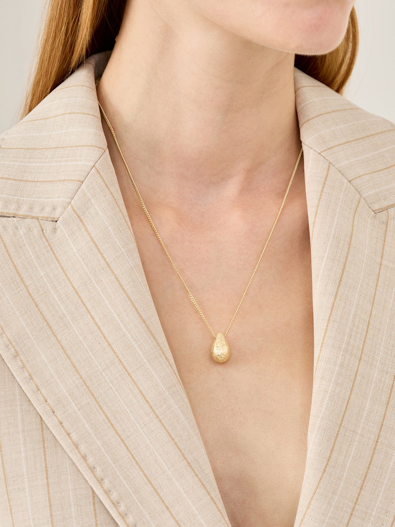Dome Pendant Necklace Gold