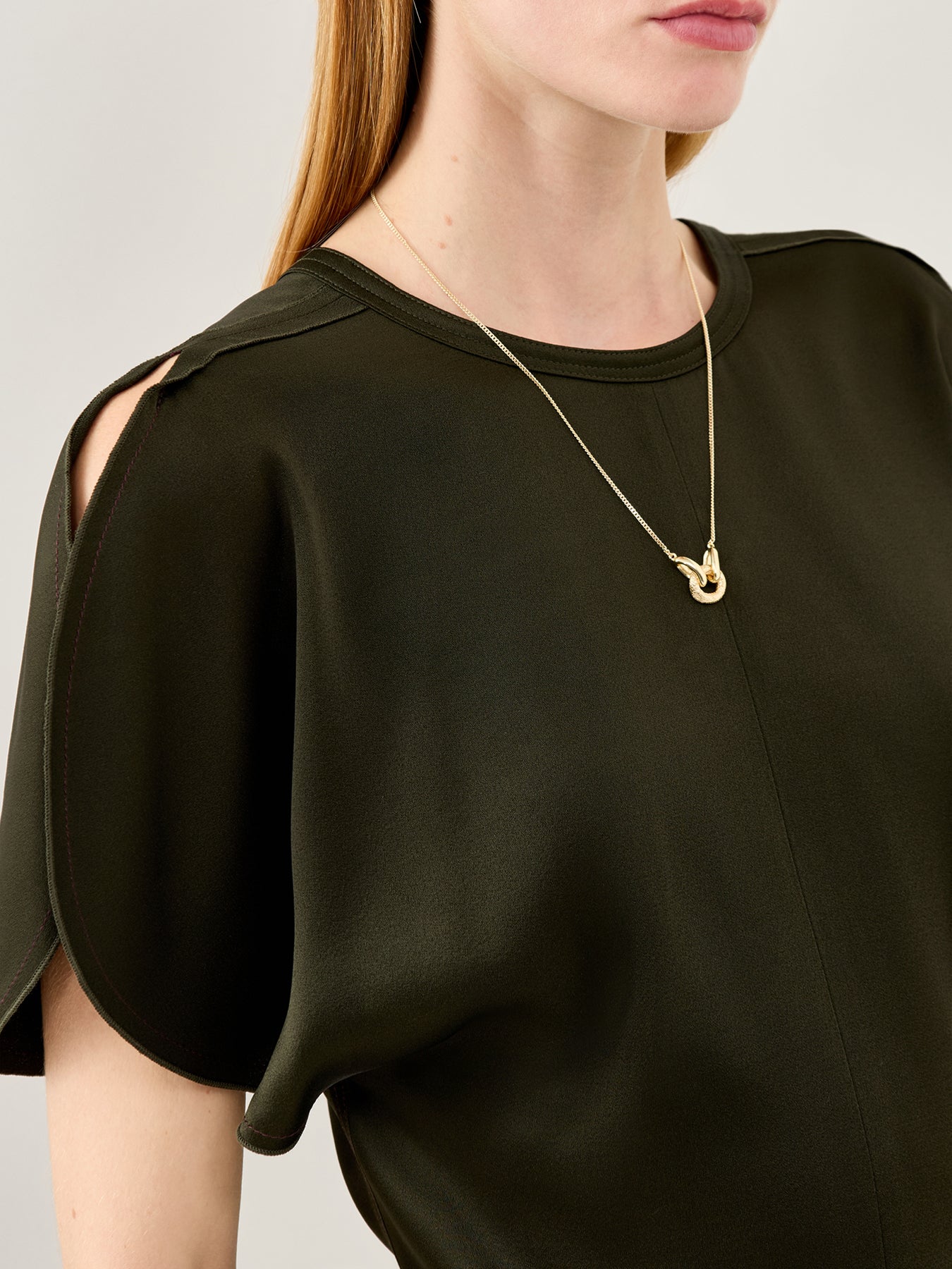 Bind Pendant Necklace Gold