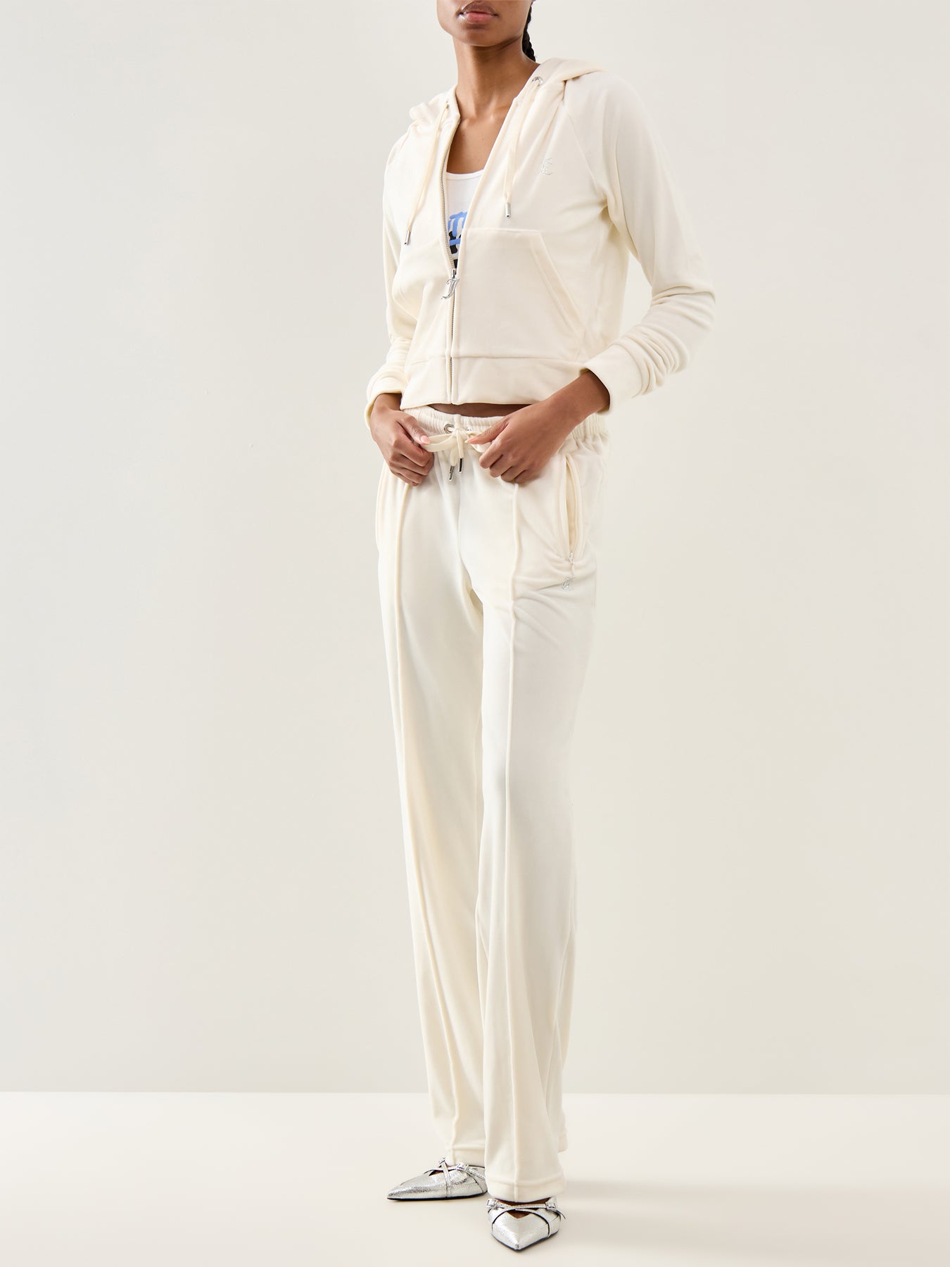 Outline Trackpants White