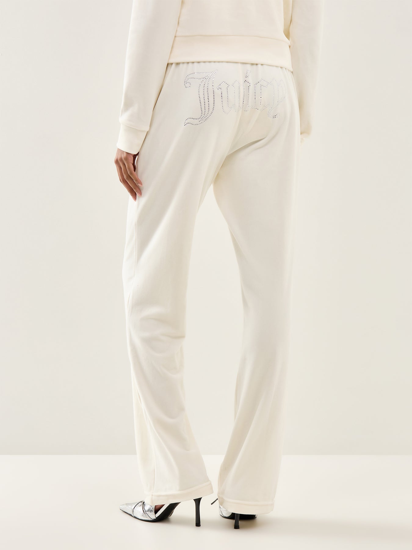 Outline Trackpants White