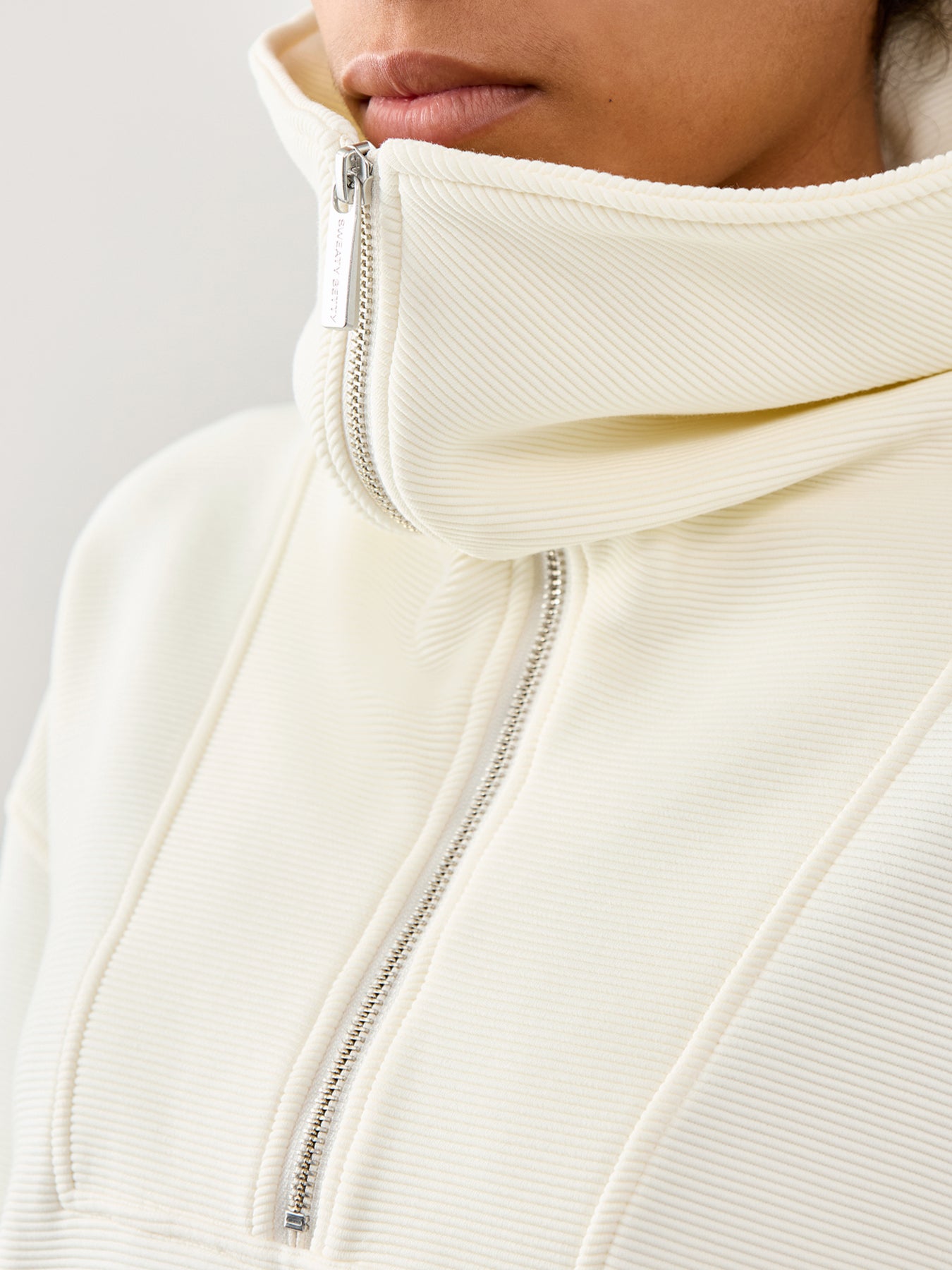 Peaceful Rib Half Zip Cropped Sweatshirt Lily White