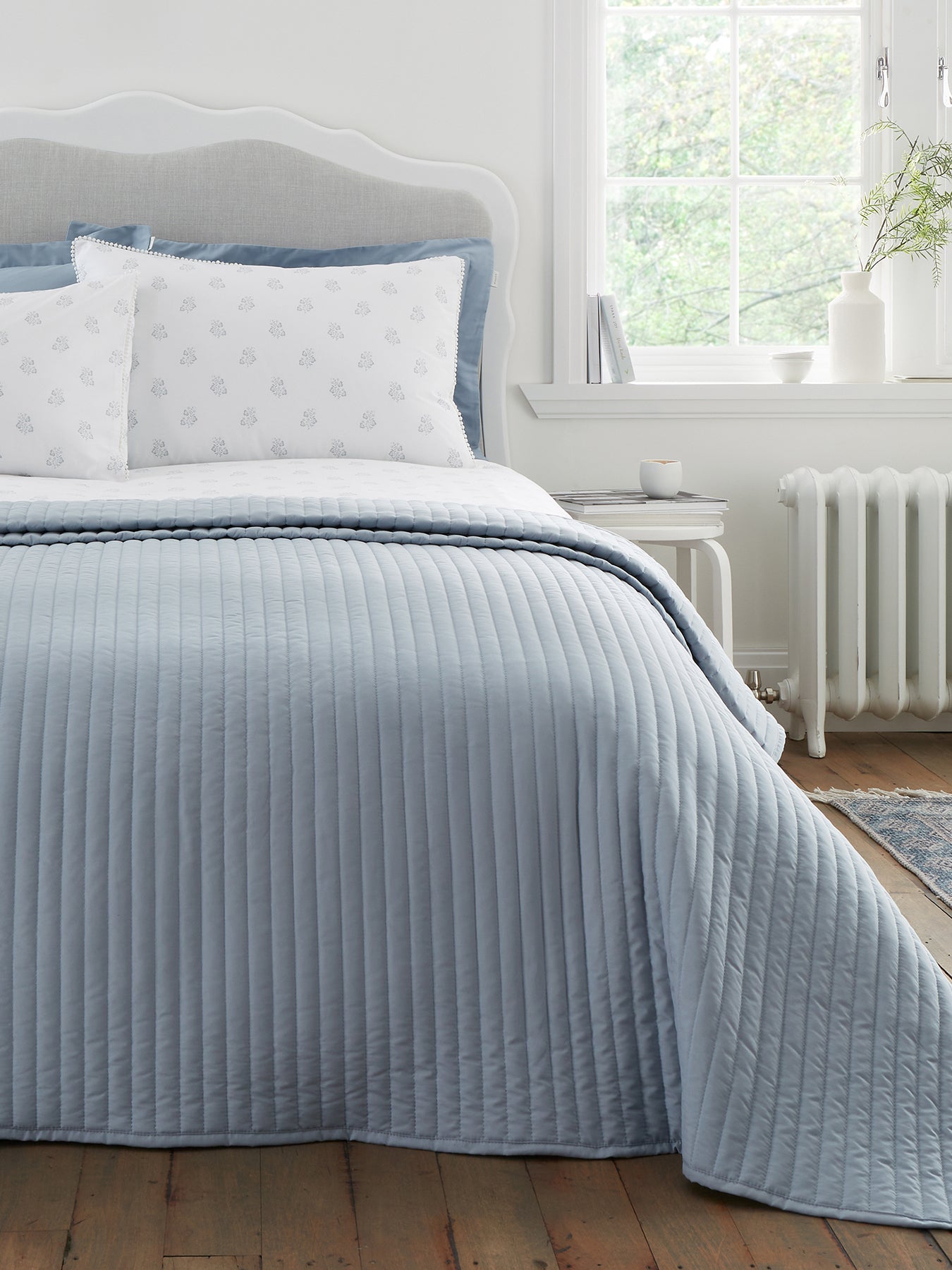 Quilted Bedspread 220x230cm