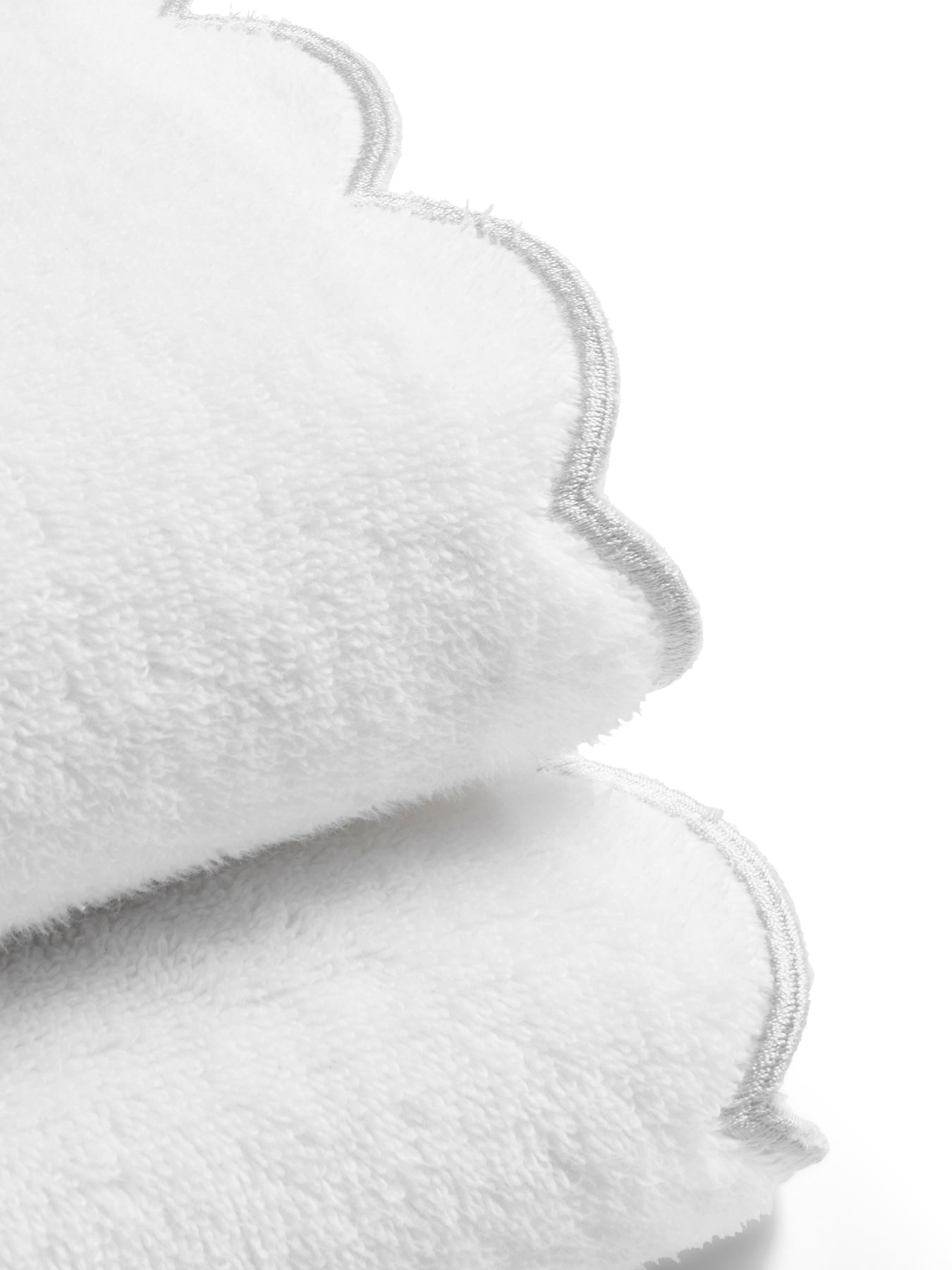 Scallop Edge Towel Silver
