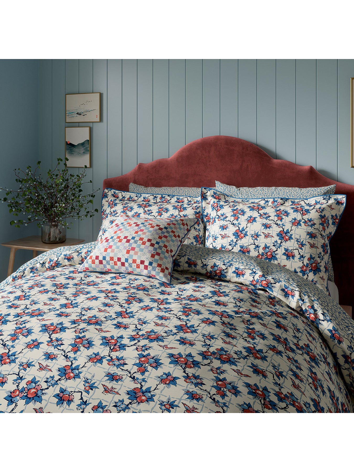 Berry Grove Cover Set Blue