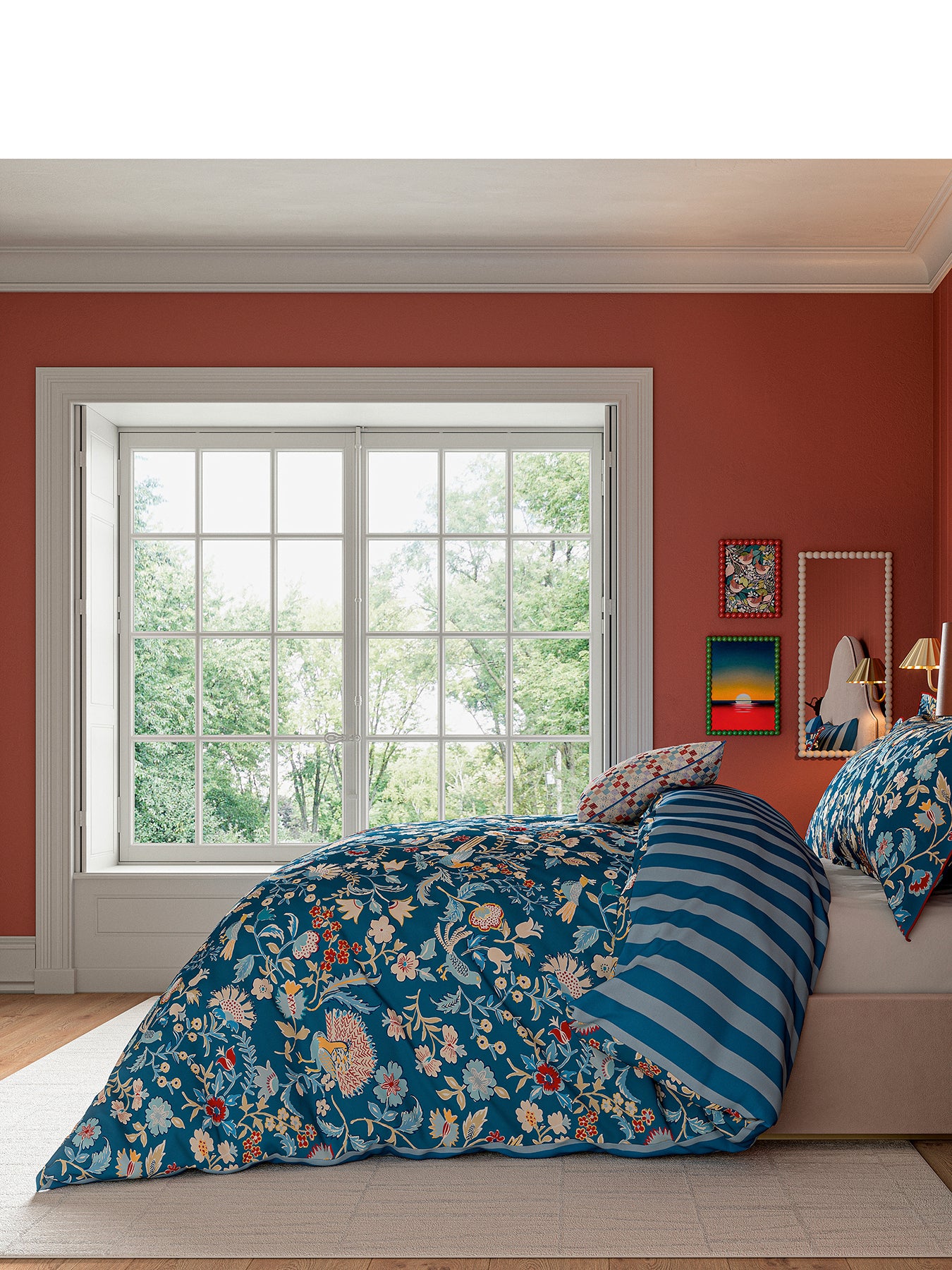 Seaforde Cover Set Blue/Red by Land & Shore