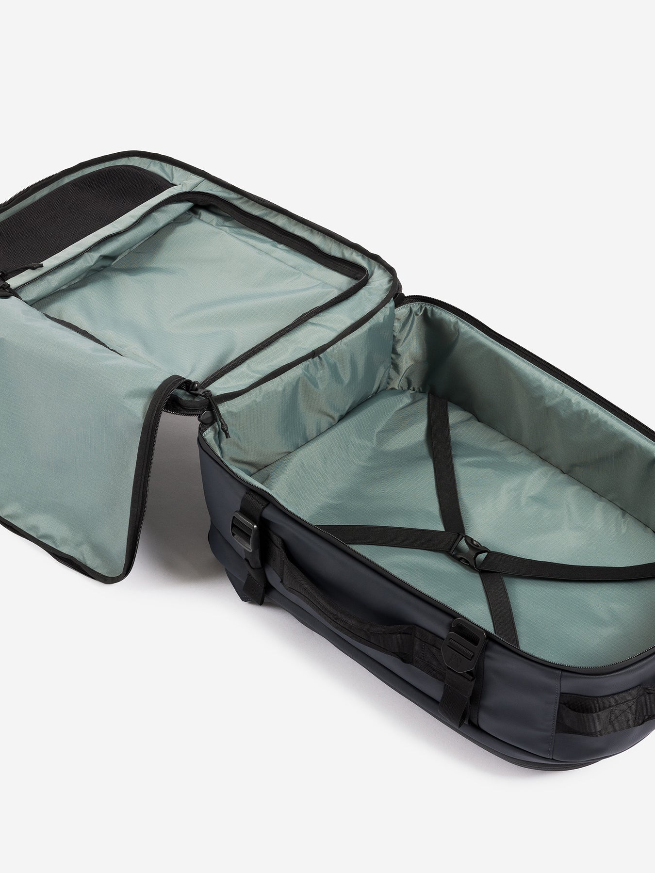 Hybrid 30L Backpack Midnight