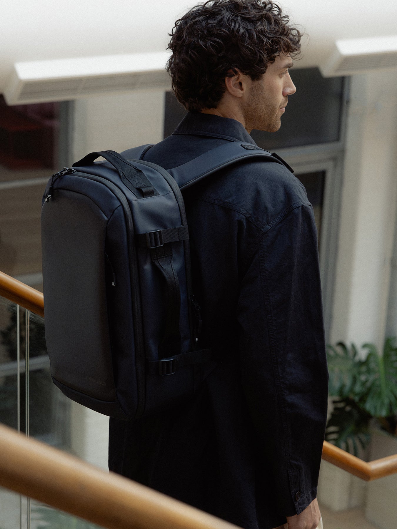 Hybrid 20L Backpack Midnight
