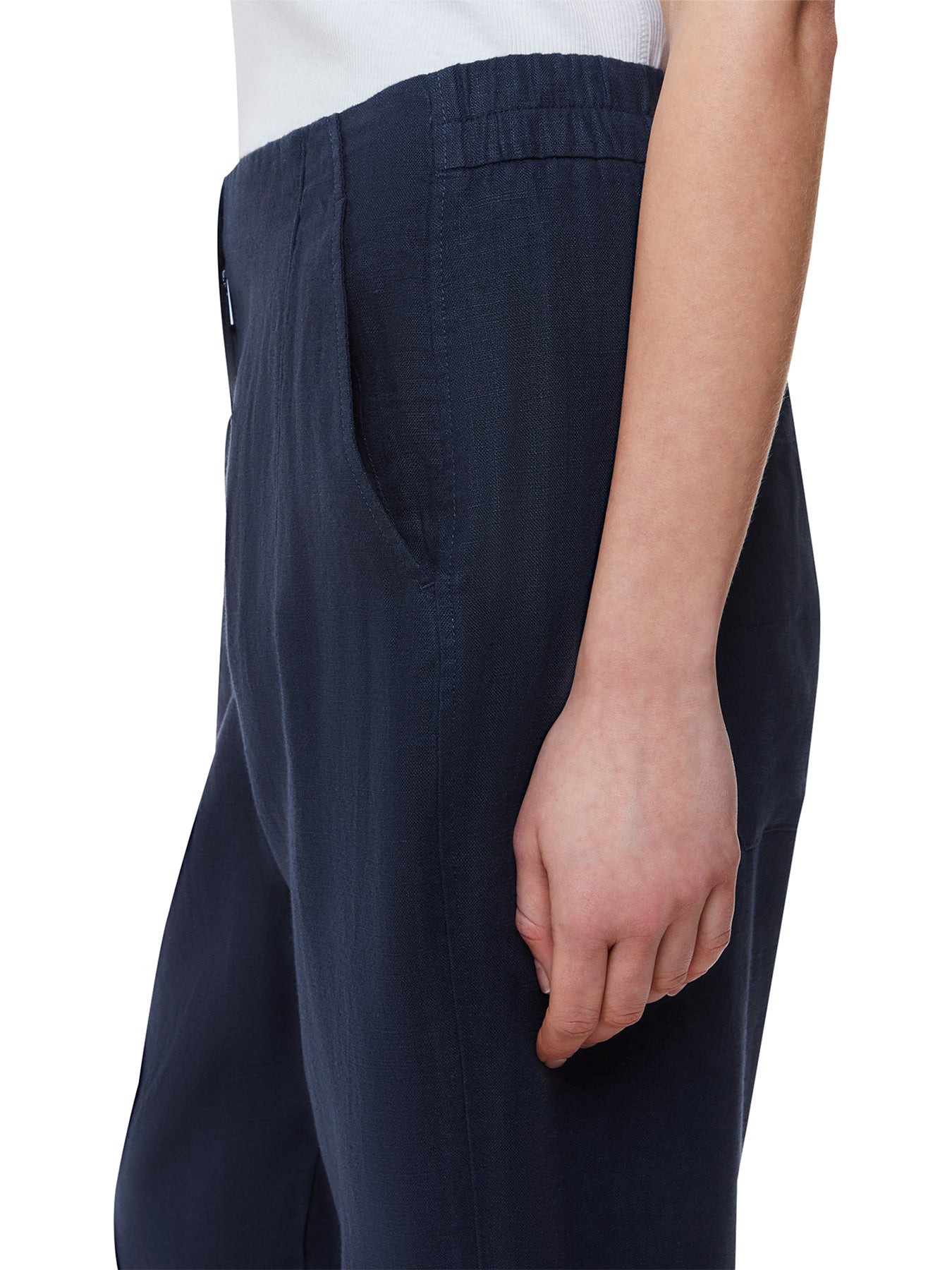 Navy Linen Barrel Leg Trouser
