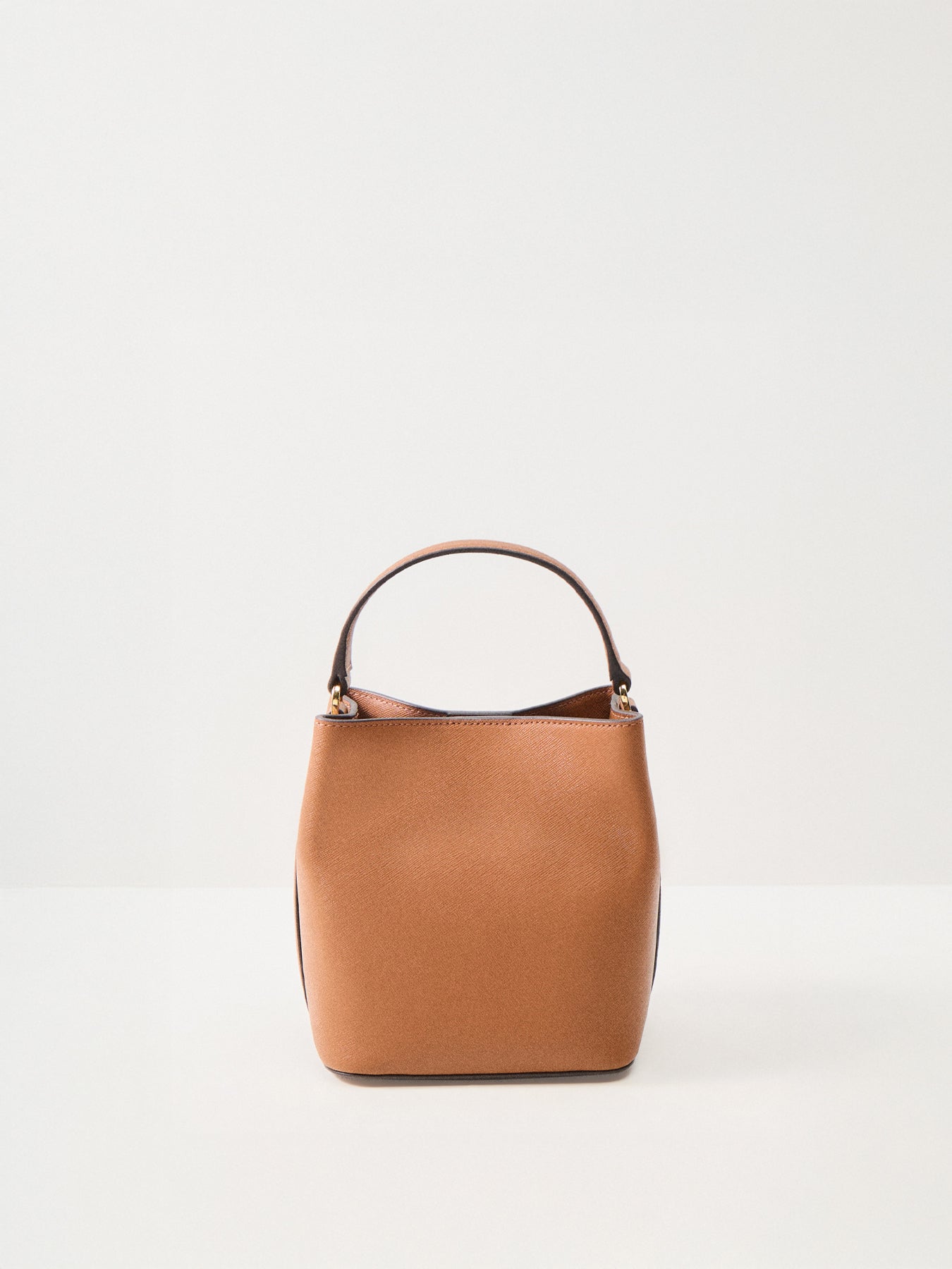 Reese Small Bucket Bag Tan