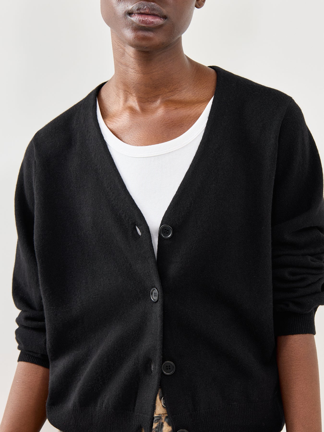 Cropped Boxy Cardigan Black