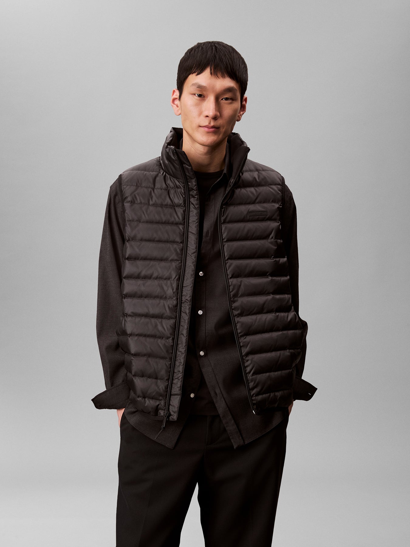Sleeveless Nylon Vest Black