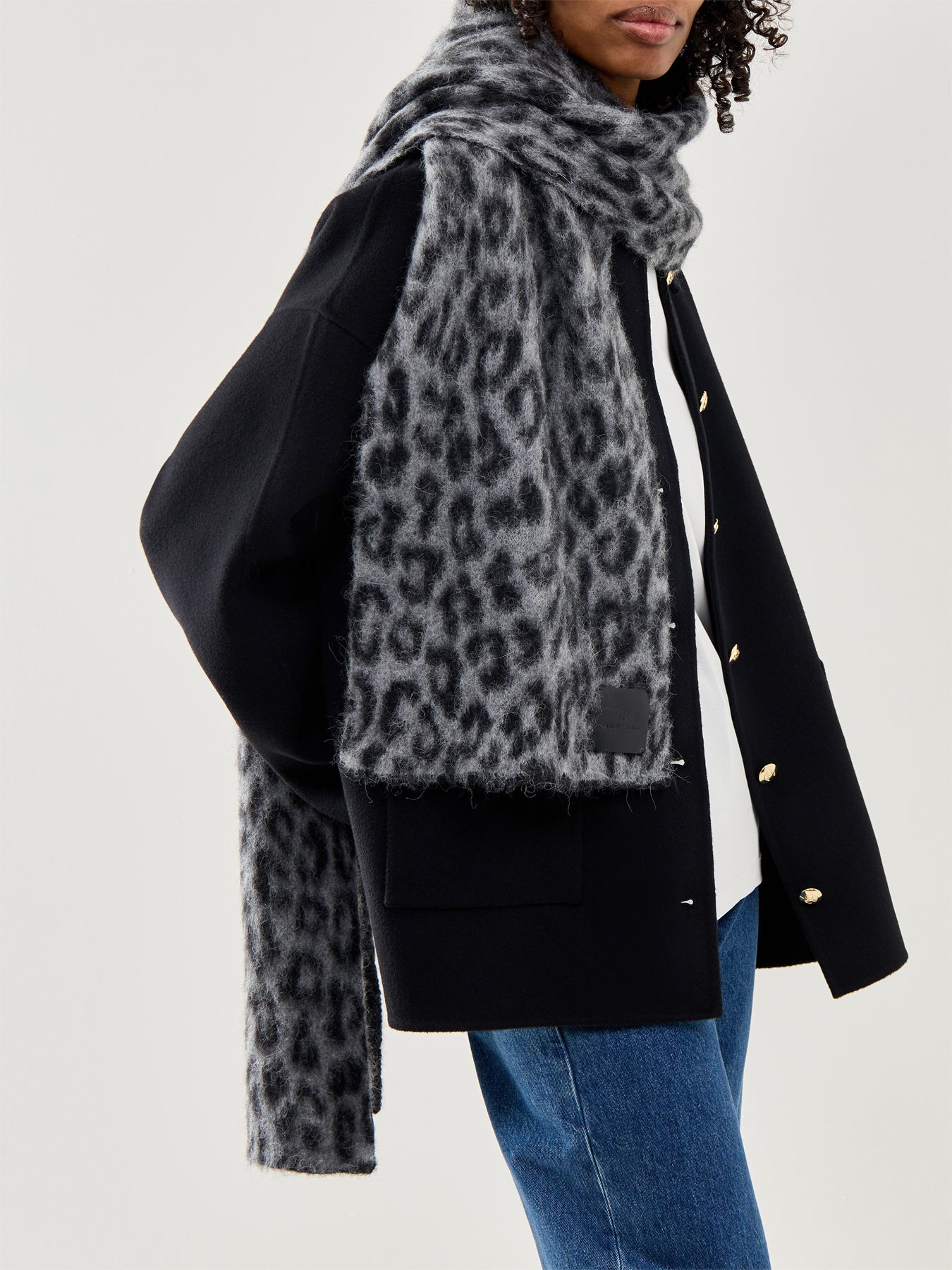 Hannah Scarf Grey Leopard