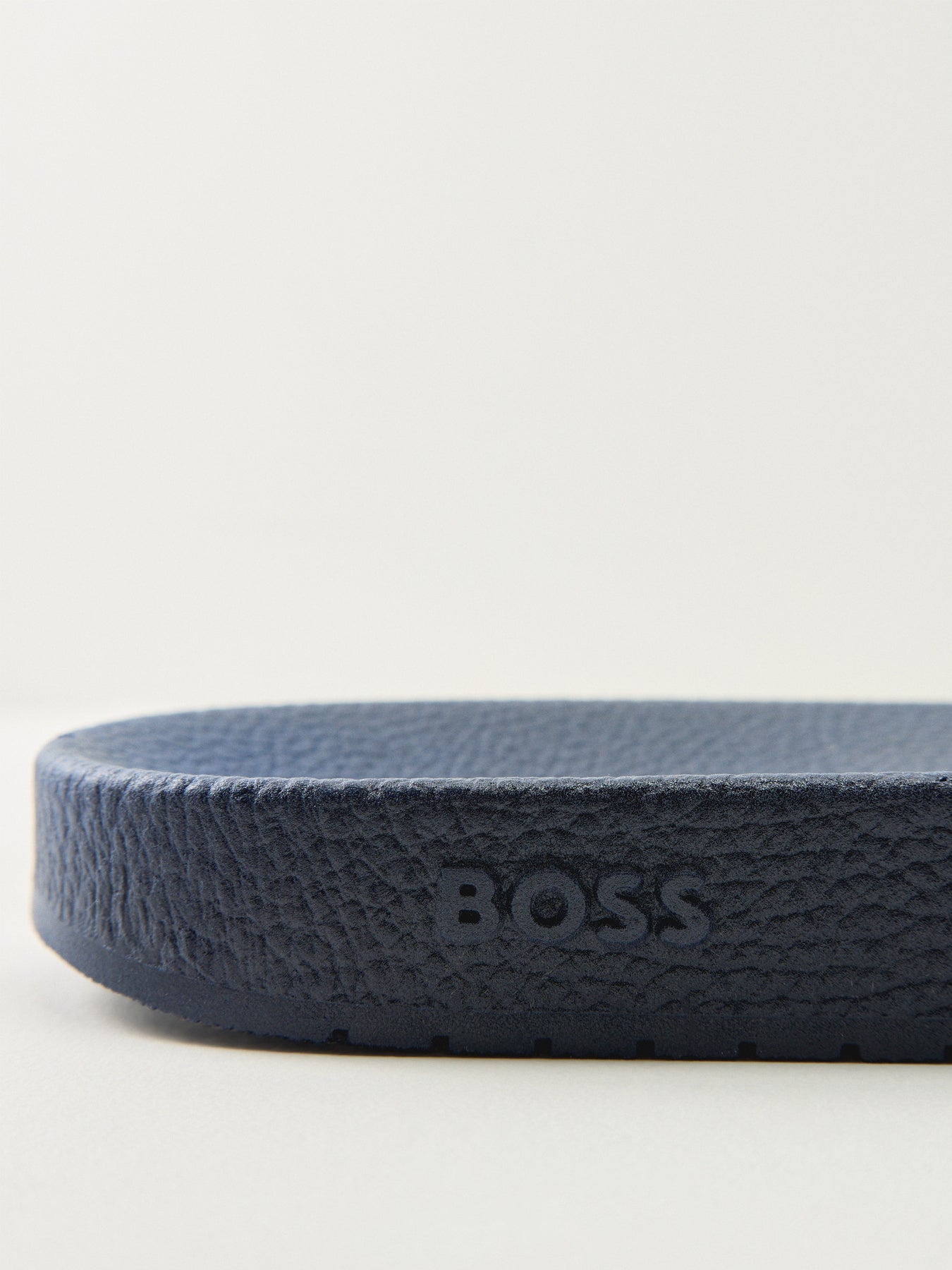 Aryeh Slider Dark Blue