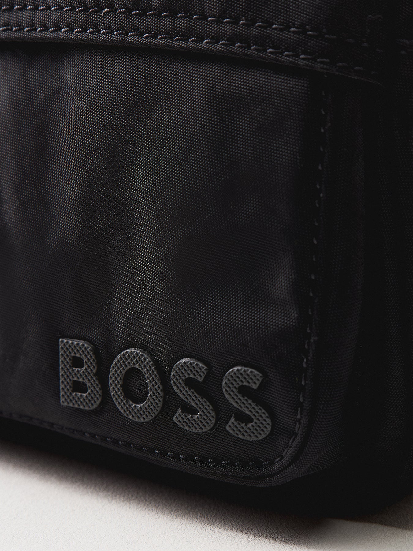 Catch O East West Bag Black