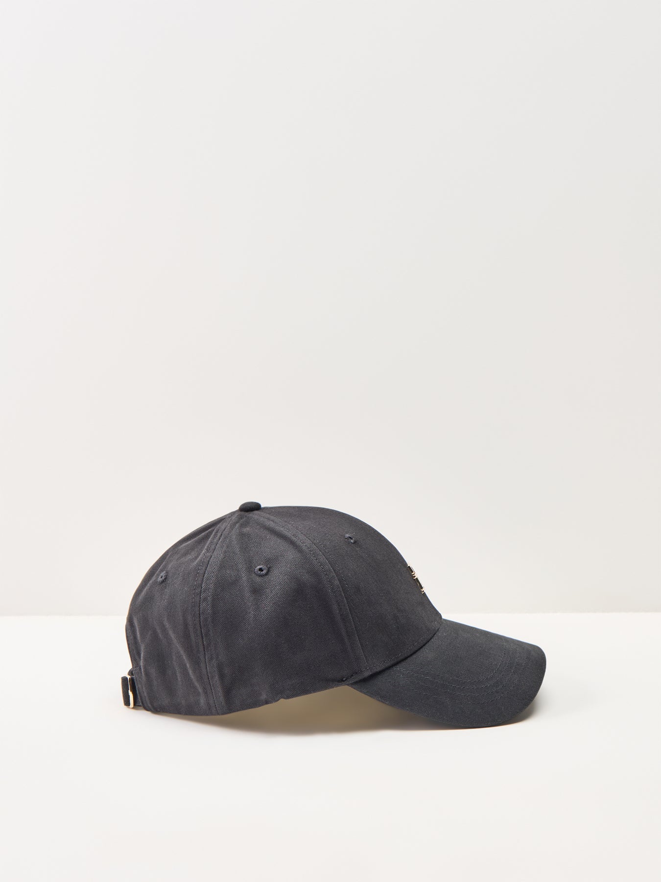 TH Elevated Chic Cap Black