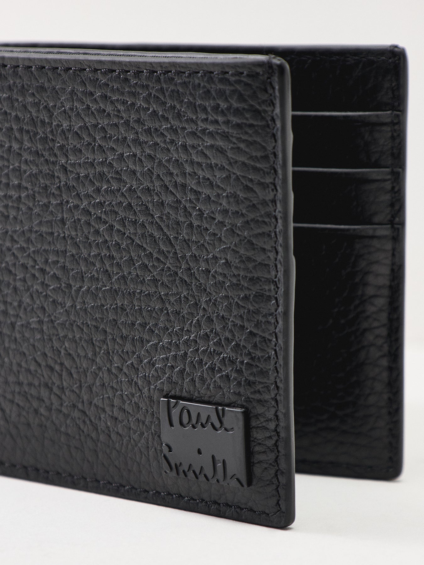 Wallet Compact Bifold Black