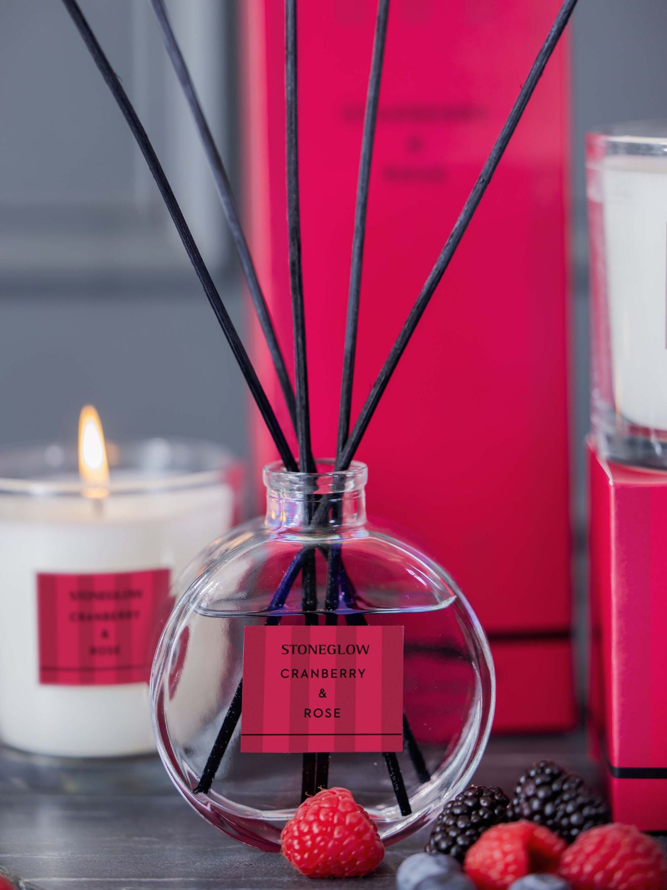 Modern Classics Cranberry & Rose Reed Diffuser