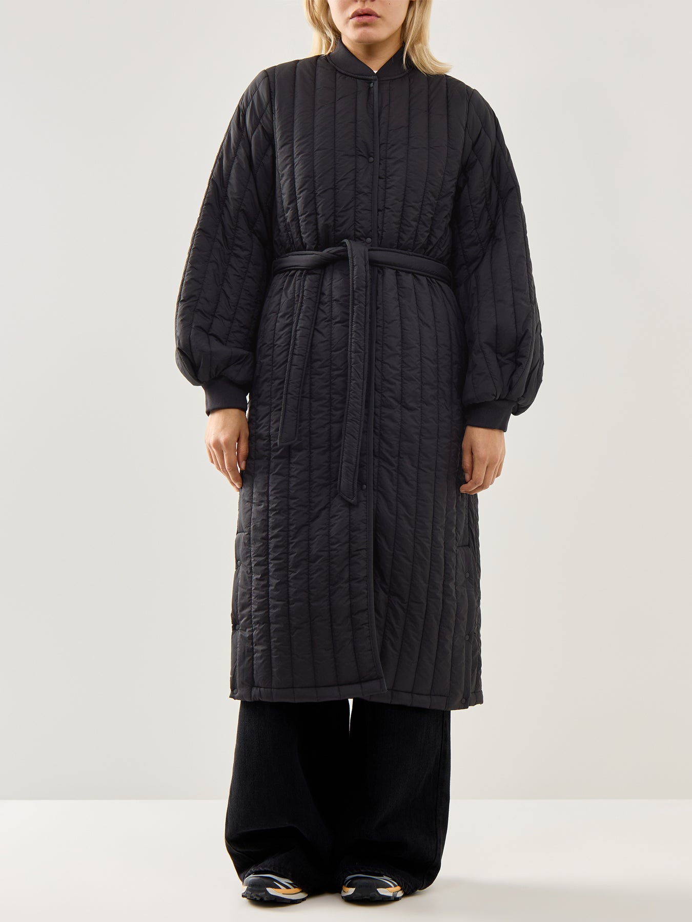 Banja Liner T1 Coat Black