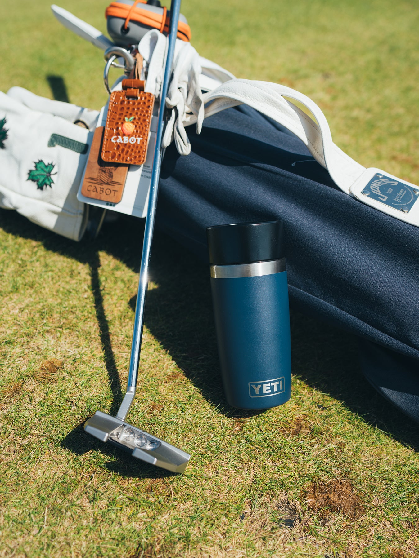R12 Travel Bottle Navy