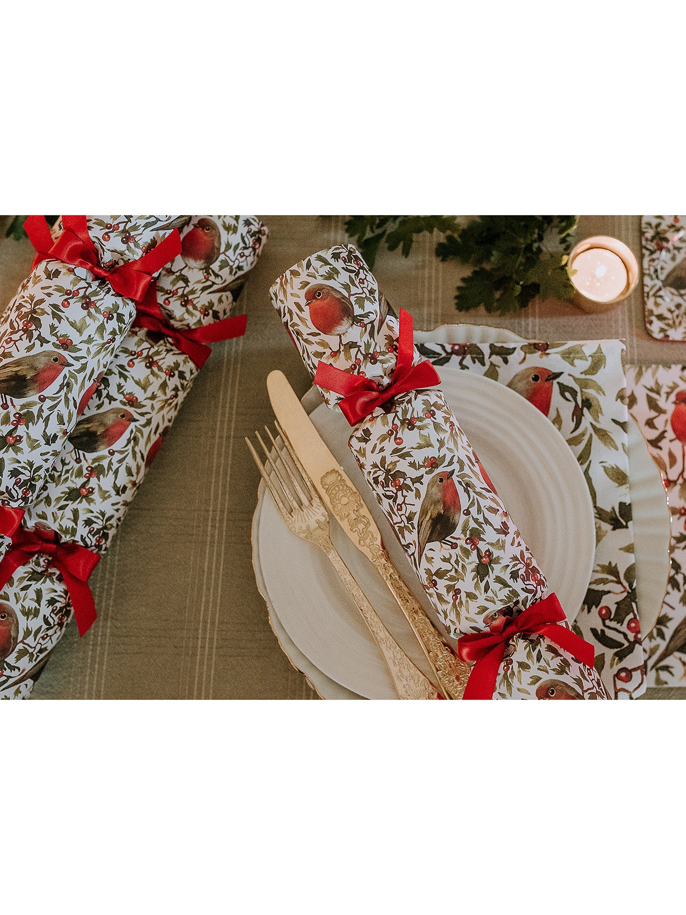 Robins Christmas Crackers 33cm