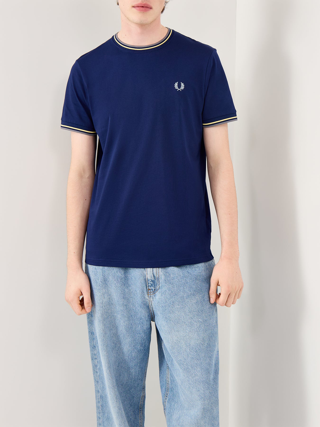 Twin Tipped T-Shirt White