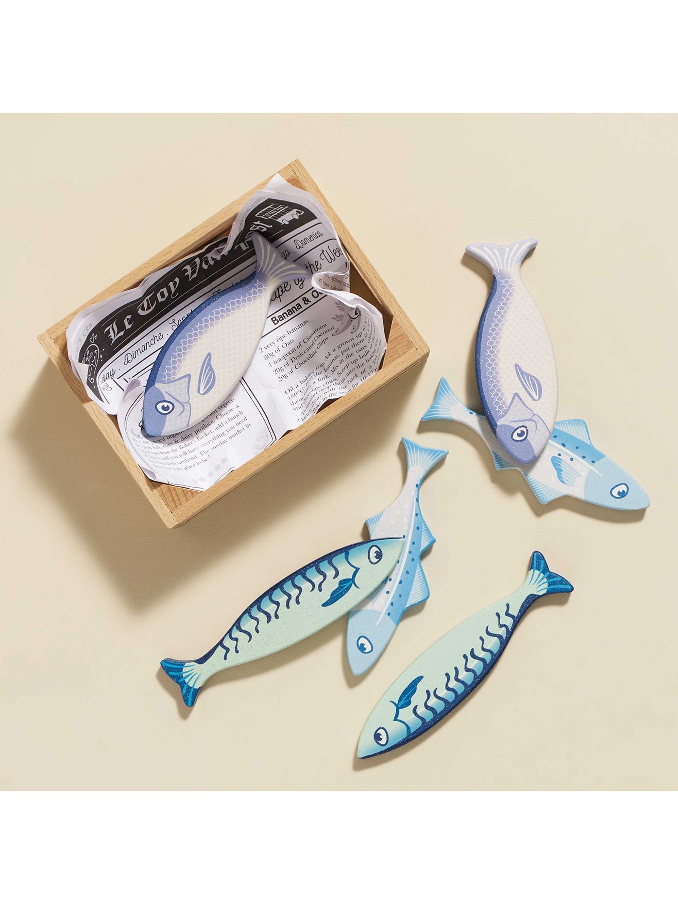 Wooden Food Crate Fish Toy Set