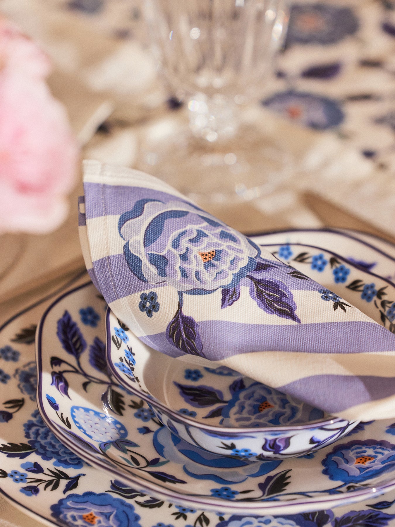 Strawberry Garden Blue 4 Pack Napkins