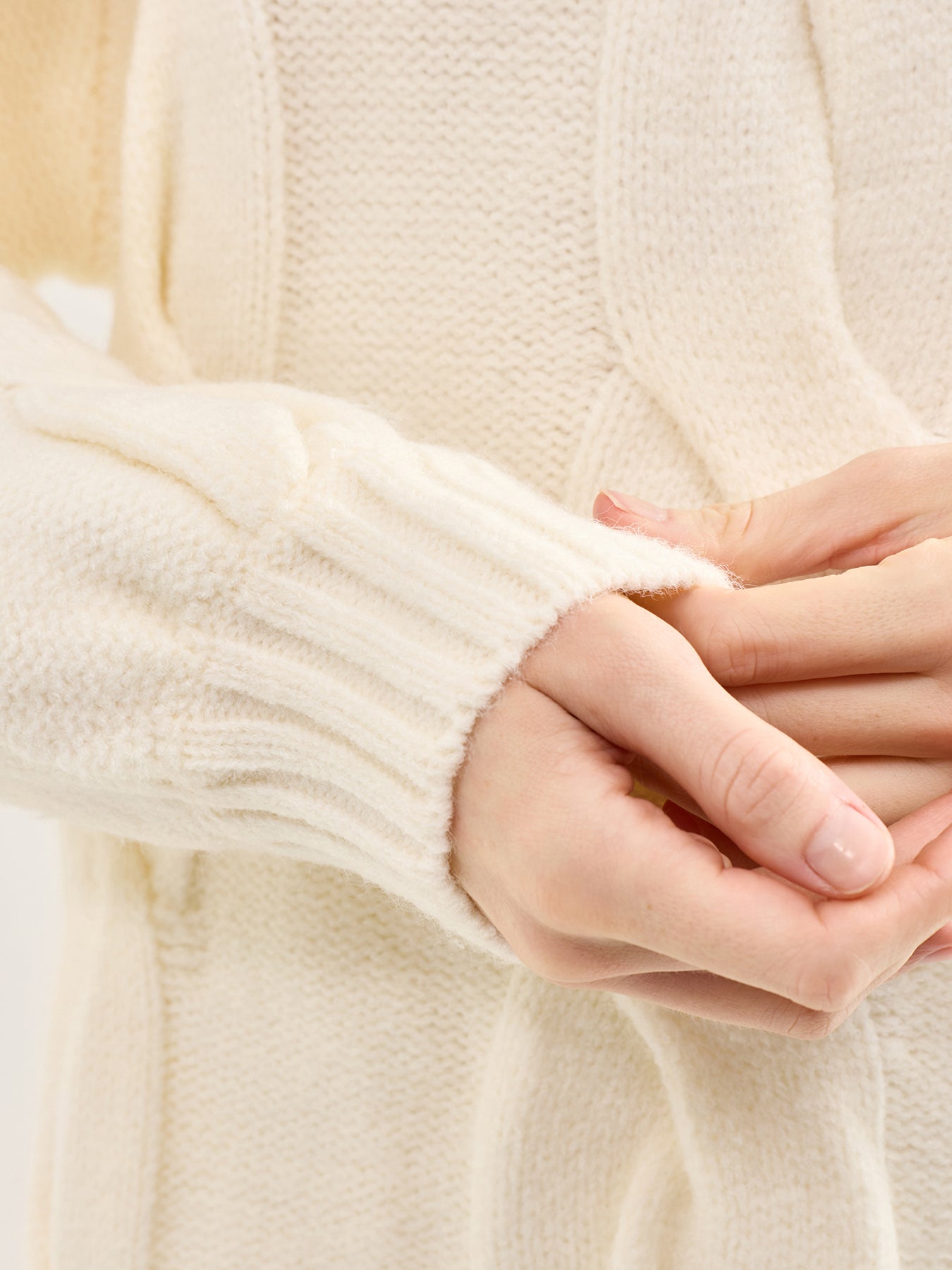 Atlantic Chunky Cable Knit Jumper Cream